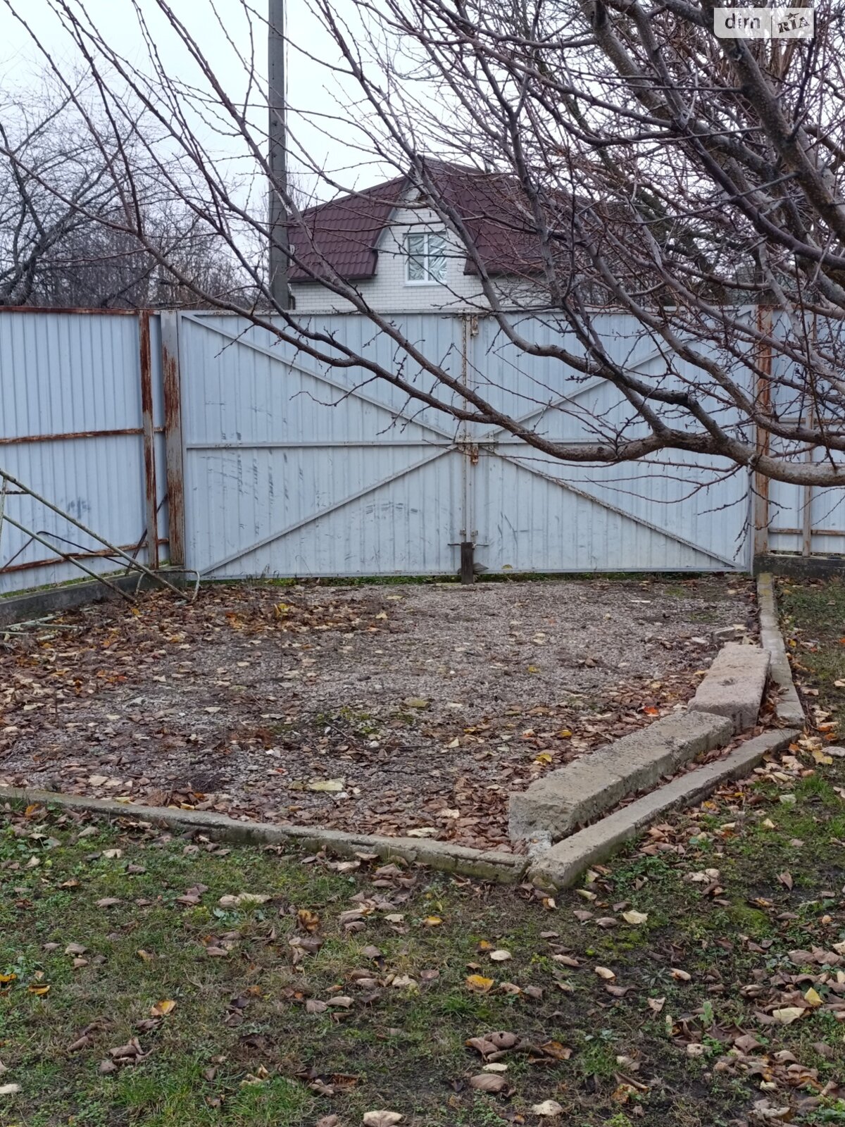 Земельный участок под жилую застройку в Власовке, площадь 6 соток фото 1 Земельный участок под жилую застройку в Власовке, площадь 6 соток фото 1