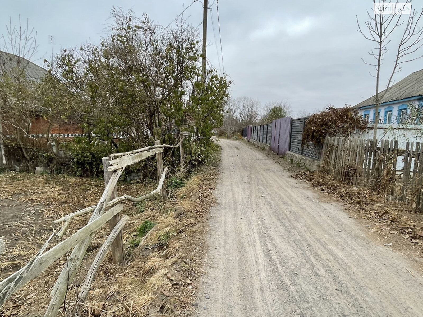 Земельна ділянка під житлову забудову в Ворошилівці, площа 11 соток фото 1 Земельна ділянка під житлову забудову в Ворошилівці, площа 11 соток фото 1