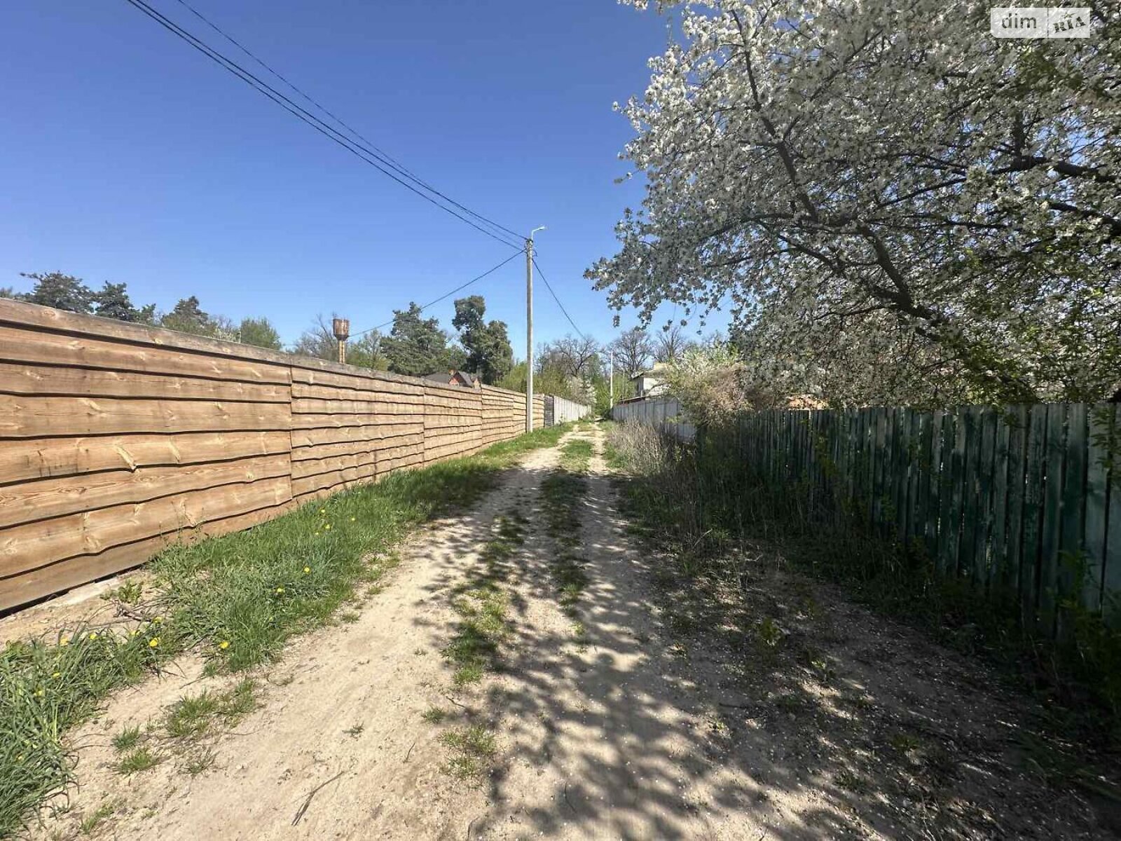 Земельный участок под жилую застройку в Ворзеле, площадь 10 соток фото 1 Земельный участок под жилую застройку в Ворзеле, площадь 10 соток фото 1