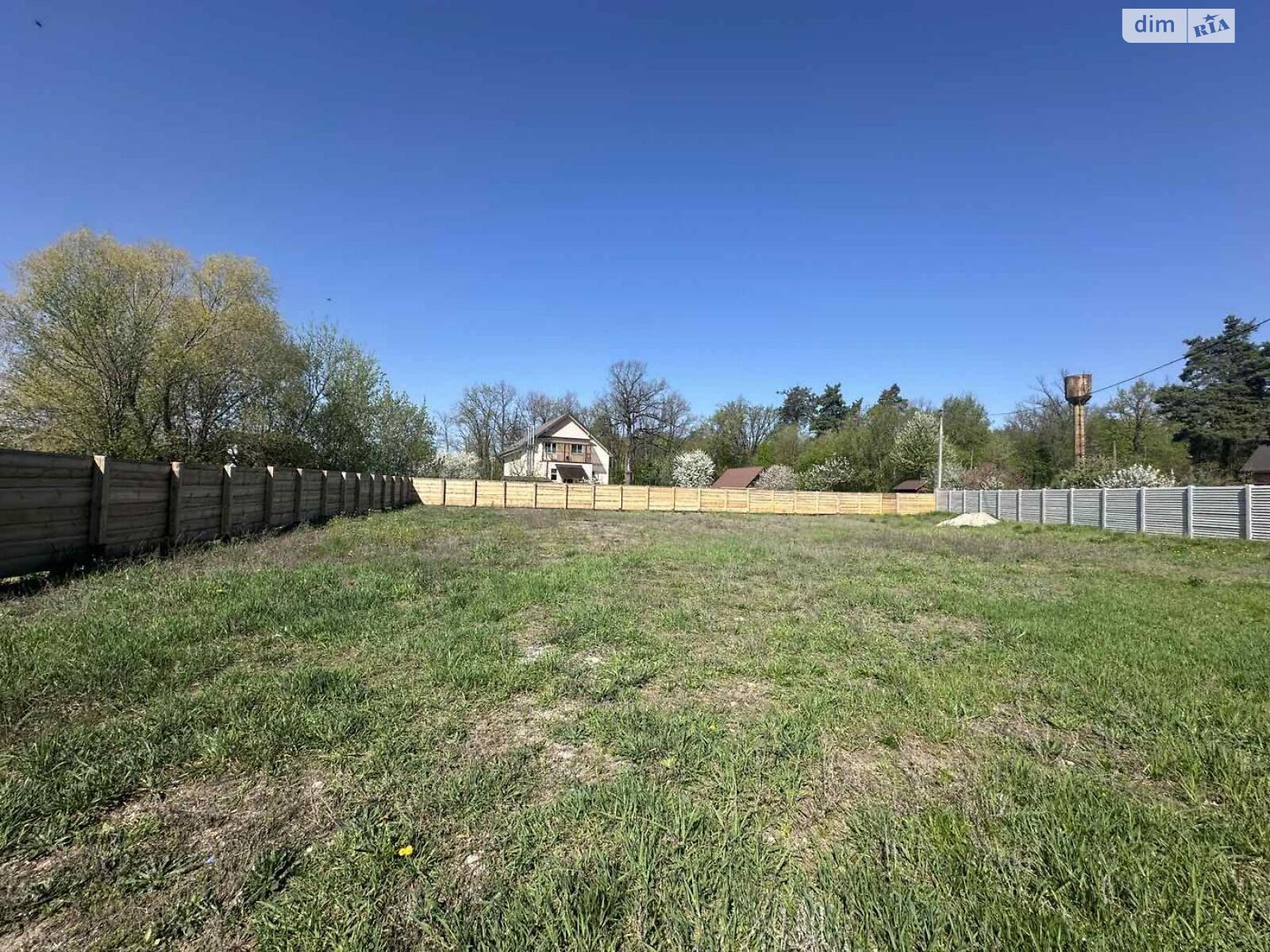 Земельный участок под жилую застройку в Ворзеле, площадь 10 соток фото 1 Земельный участок под жилую застройку в Ворзеле, площадь 10 соток фото 1