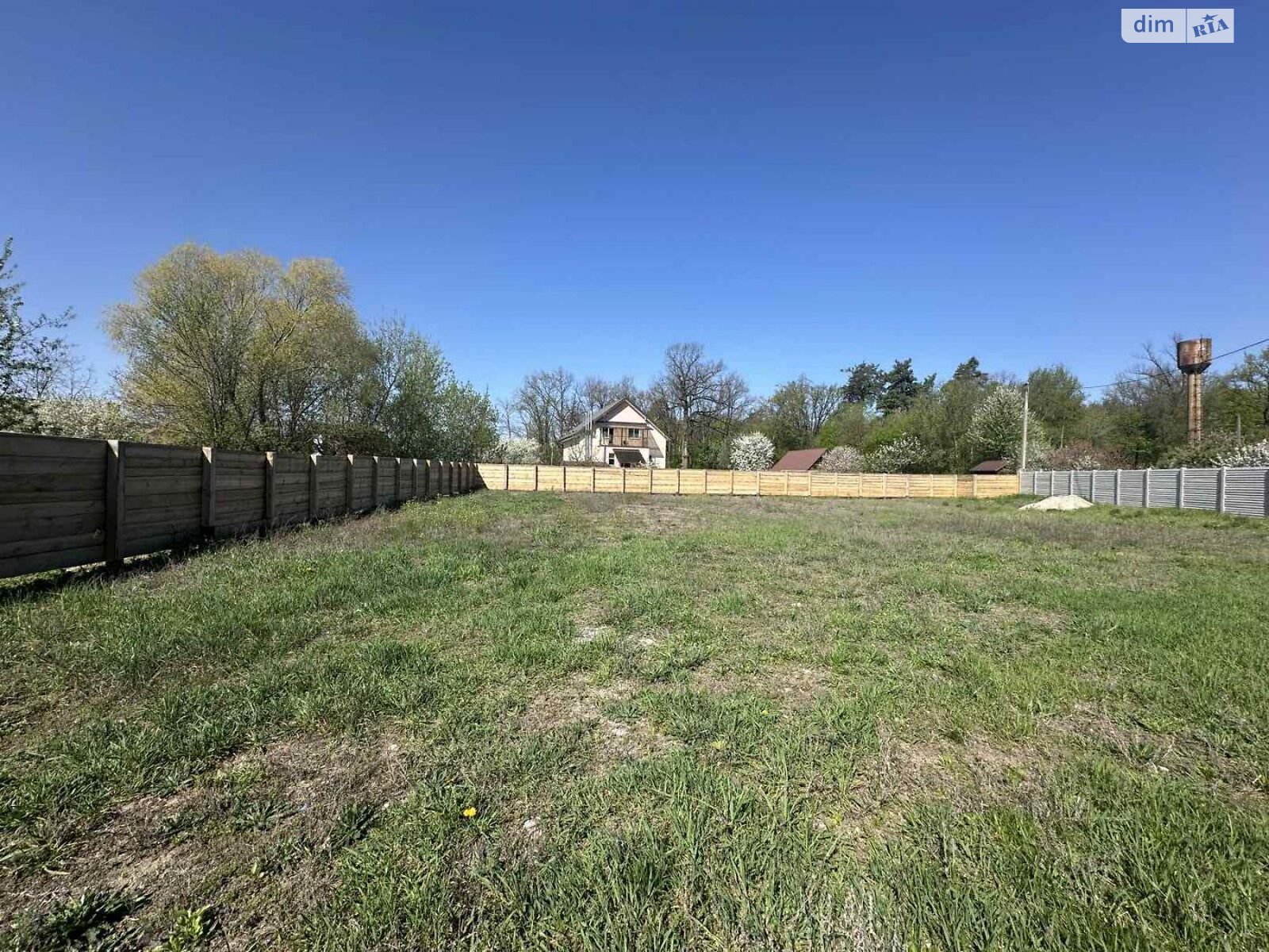 Земельный участок под жилую застройку в Ворзеле, площадь 10 соток фото 1 Земельный участок под жилую застройку в Ворзеле, площадь 10 соток фото 1