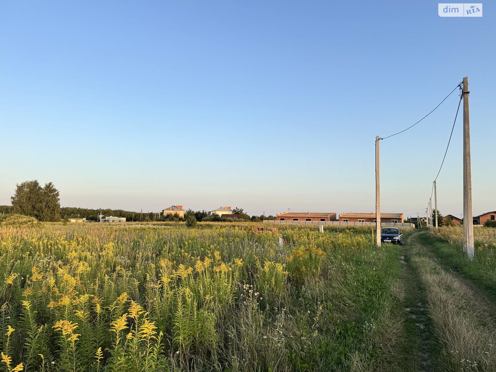 Земельна ділянка під житлову забудову в Якушинцях, площа 20 соток фото 1 Земельна ділянка під житлову забудову в Якушинцях, площа 20 соток фото 1