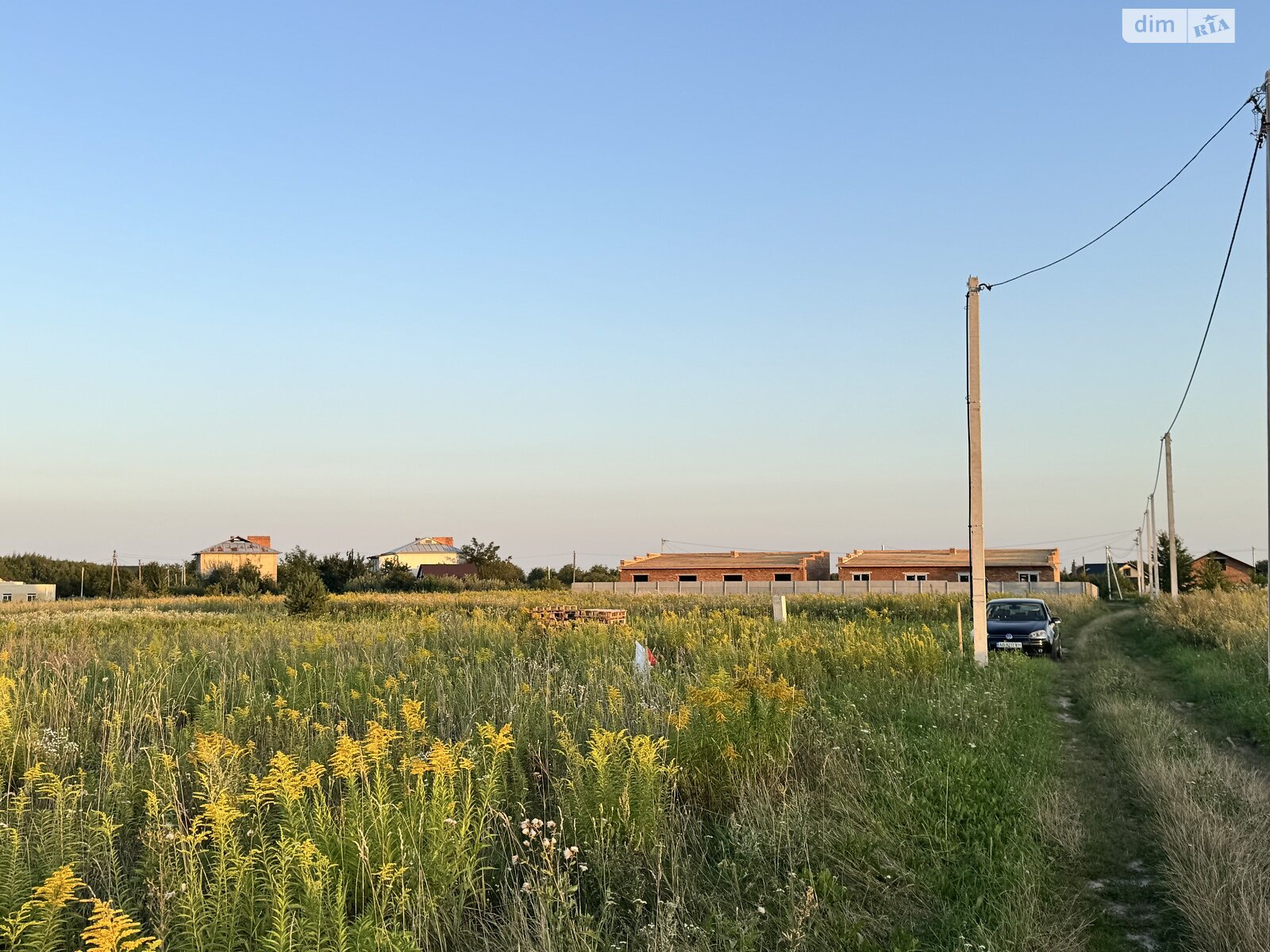 Земельна ділянка під житлову забудову в Якушинцях, площа 20 соток фото 1 Земельна ділянка під житлову забудову в Якушинцях, площа 20 соток фото 1