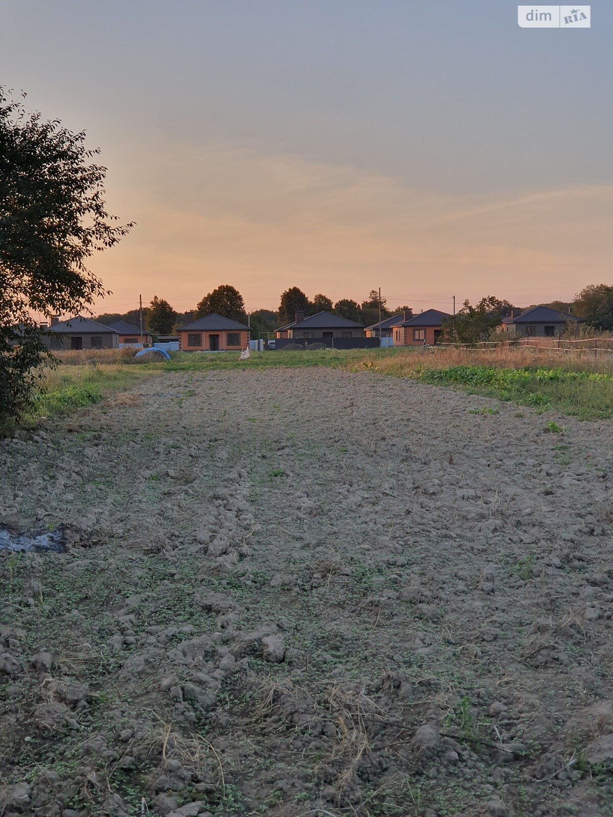 Земельна ділянка під житлову забудову в Якушинцях, площа 10 соток фото 1