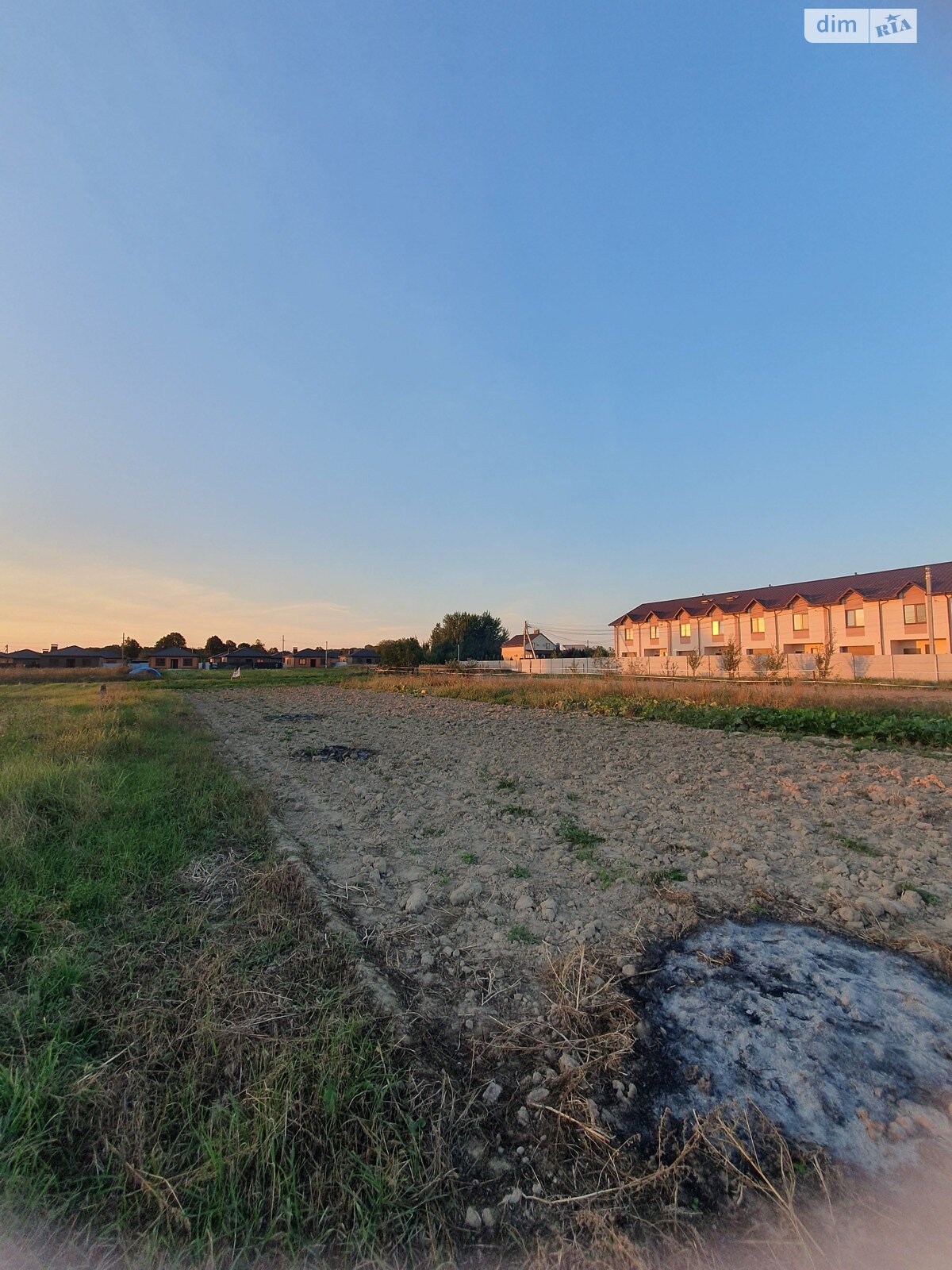 Земельна ділянка під житлову забудову в Якушинцях, площа 10 соток фото 1