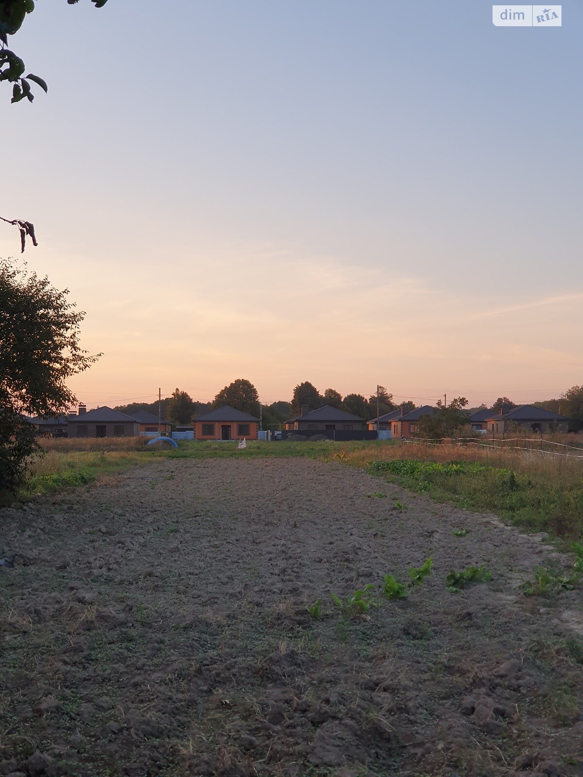 Земельна ділянка під житлову забудову в Якушинцях, площа 10 соток фото 1