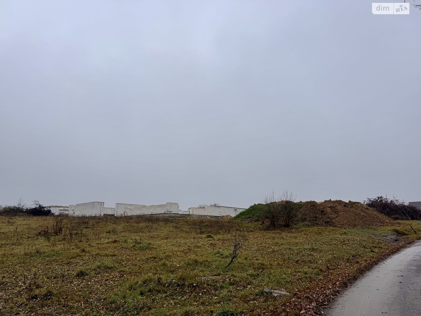 Земельный участок под жилую застройку в Якушинцах, площадь 45 соток фото 1 Земельный участок под жилую застройку в Якушинцах, площадь 45 соток фото 1