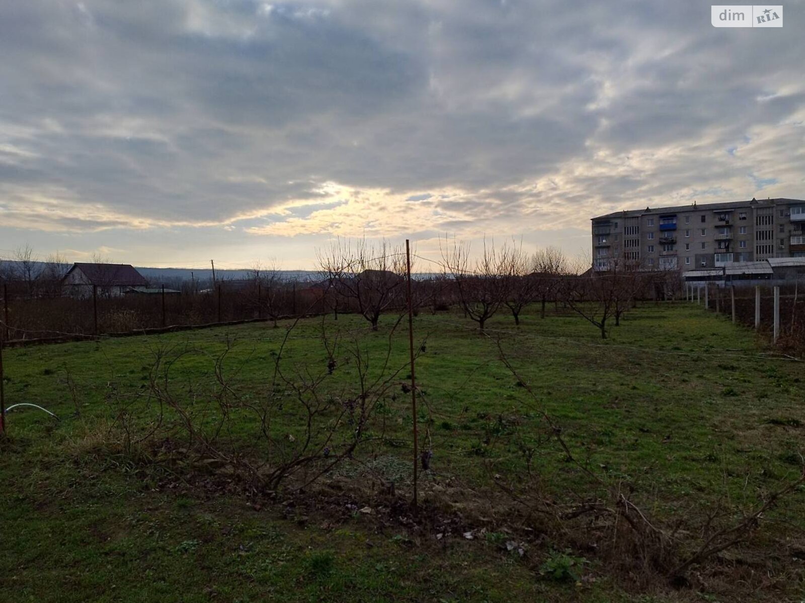 Земля под жилую застройку в Ямполе, район Ямполь, площадь 10 соток фото 1