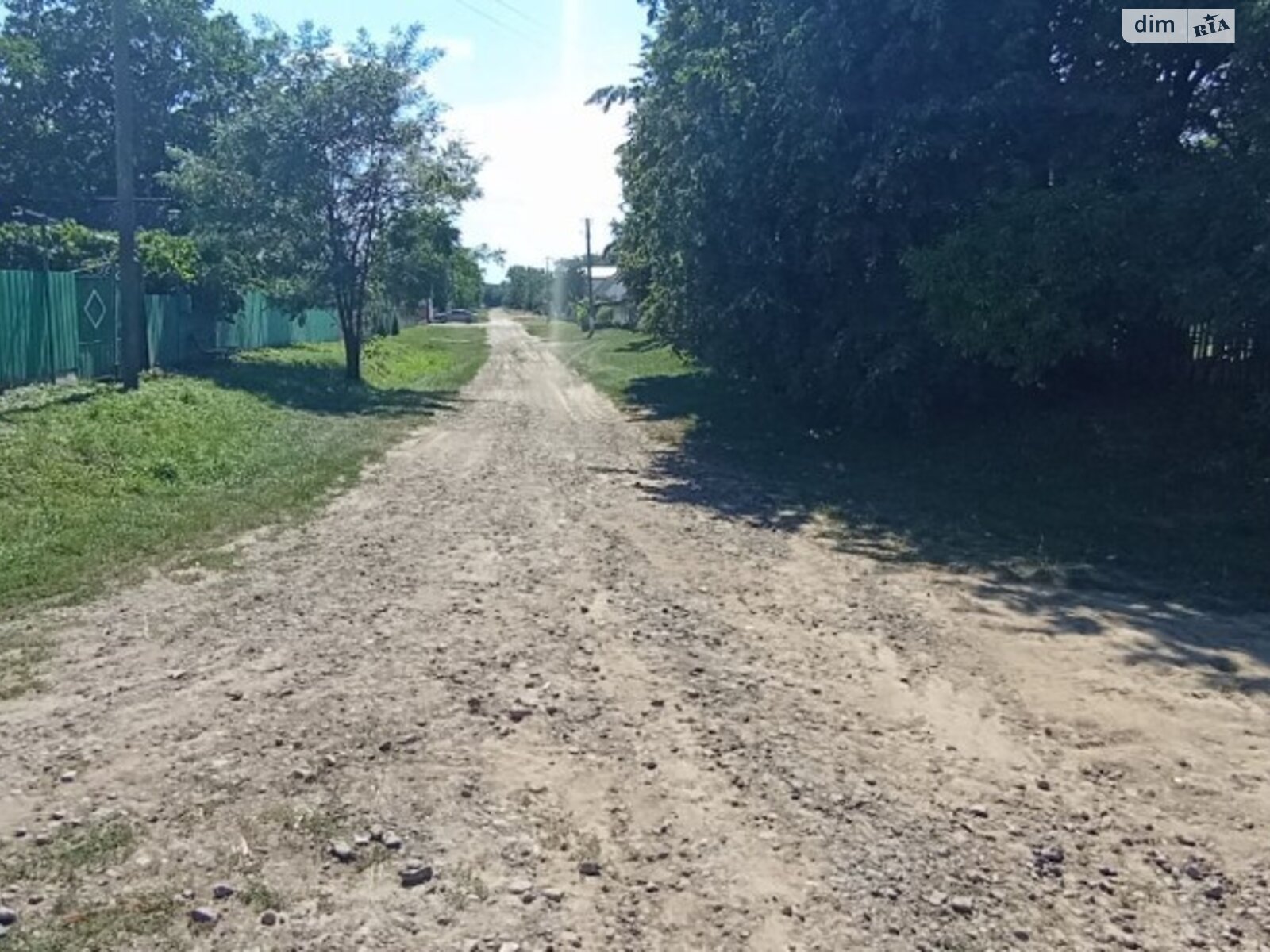 Земельна ділянка під житлову забудову в Яришівці, площа 24 сотки фото 1