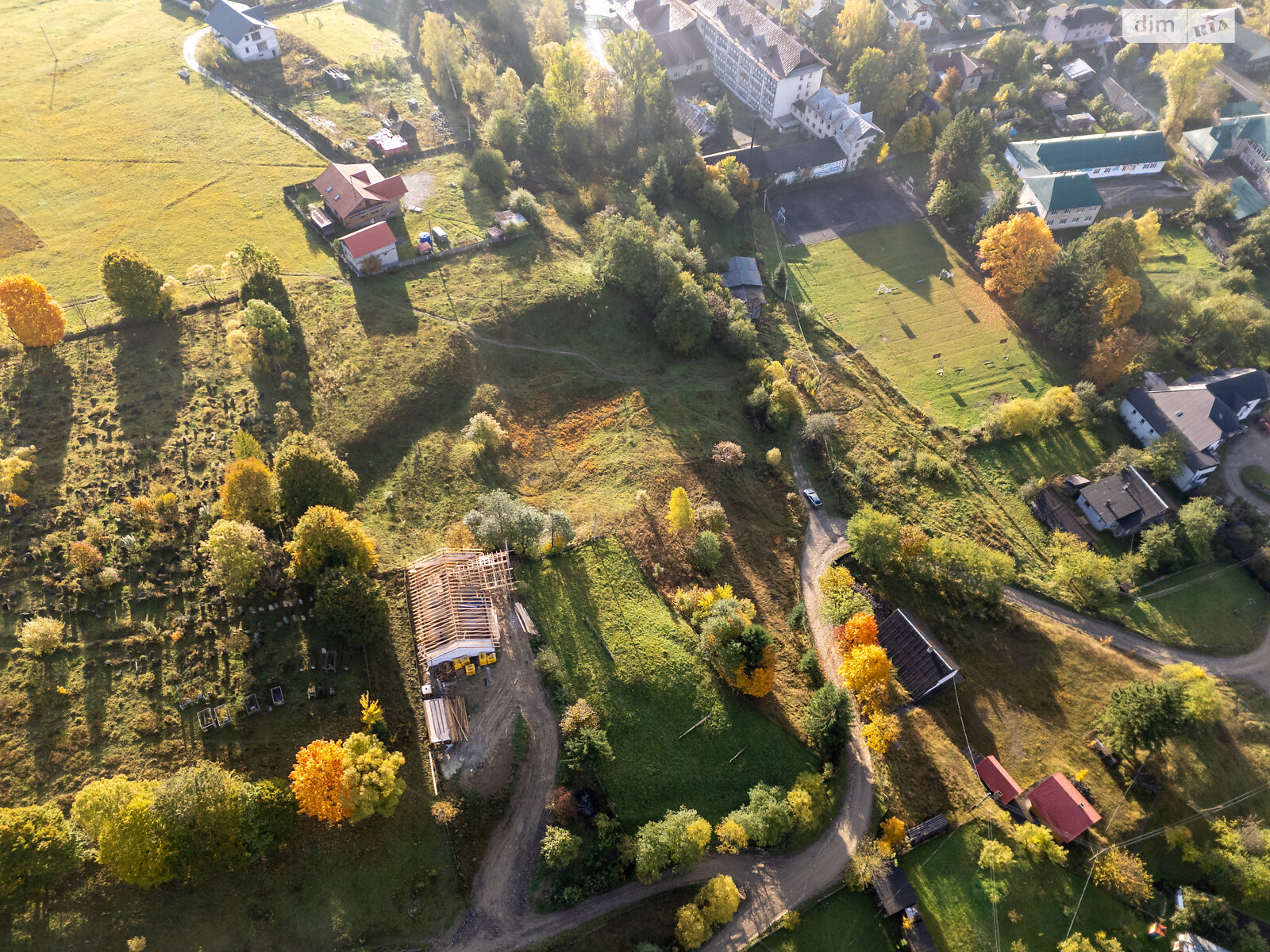 Земельный участок под жилую застройку в Ясинях, площадь 105.11 сотки фото 1 Земельный участок под жилую застройку в Ясинях, площадь 105.11 сотки фото 1