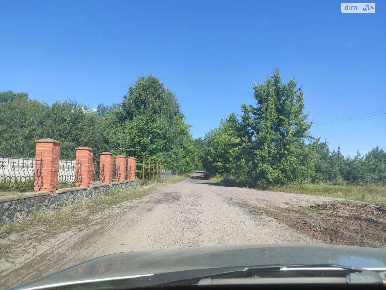Земельный участок под жилую застройку в Ясногородке, площадь 25 соток фото 1 Земельный участок под жилую застройку в Ясногородке, площадь 25 соток фото 1