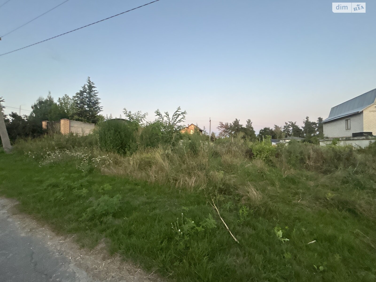 Земельна ділянка під житлову забудову в Юріві, площа 20 соток фото 1 Земельна ділянка під житлову забудову в Юріві, площа 20 соток фото 1
