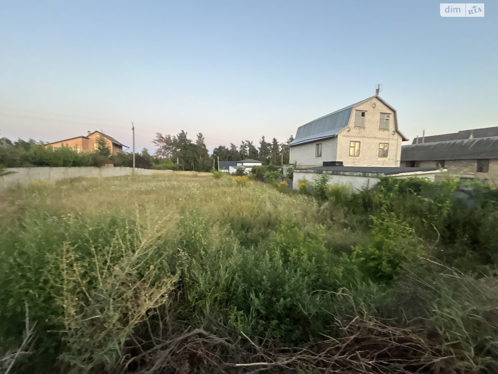 Земельна ділянка під житлову забудову в Юріві, площа 20 соток фото 1 Земельна ділянка під житлову забудову в Юріві, площа 20 соток фото 1