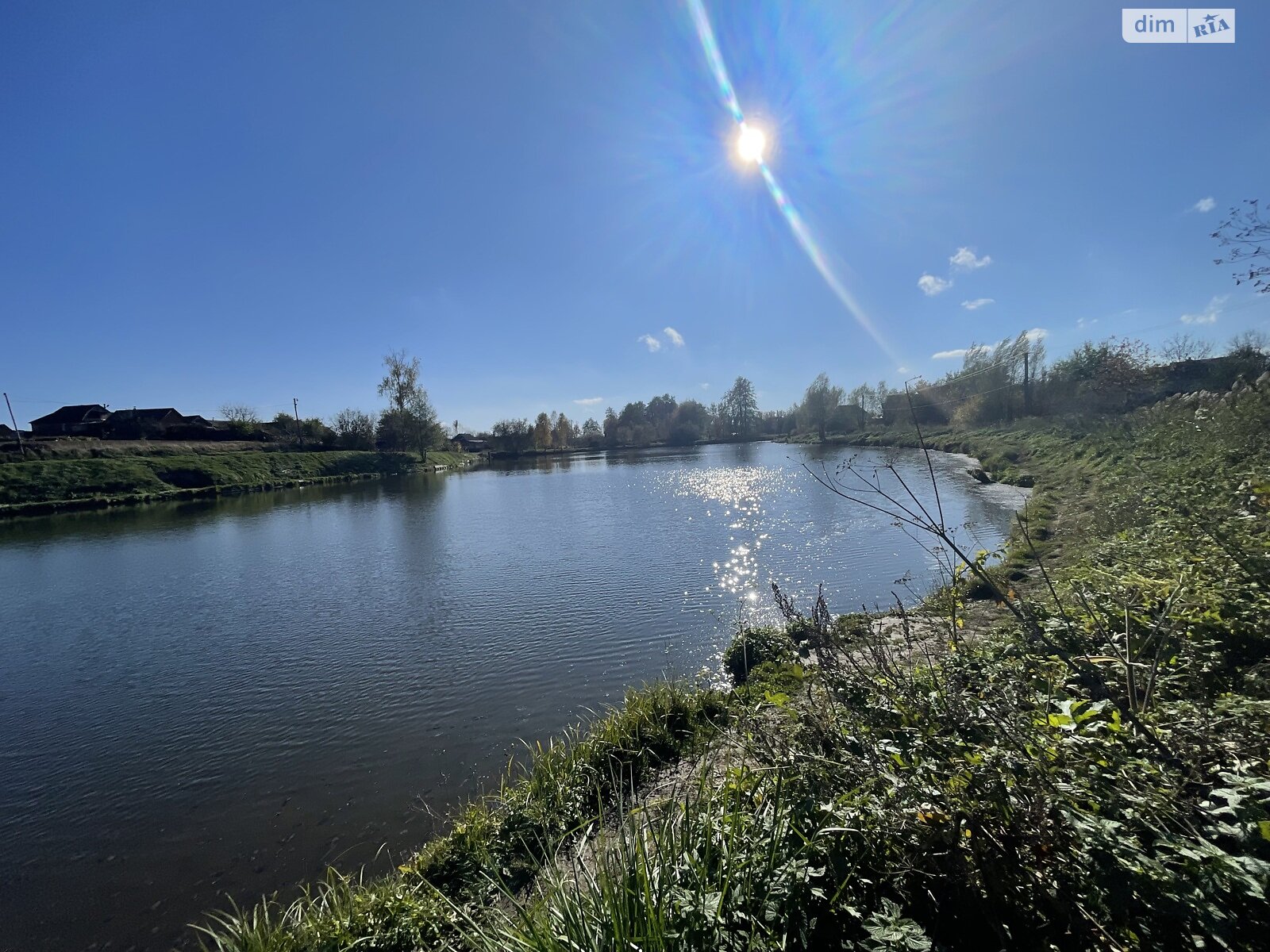 Земельный участок под жилую застройку в Юзвине, площадь 25 соток фото 1 Земельный участок под жилую застройку в Юзвине, площадь 25 соток фото 1