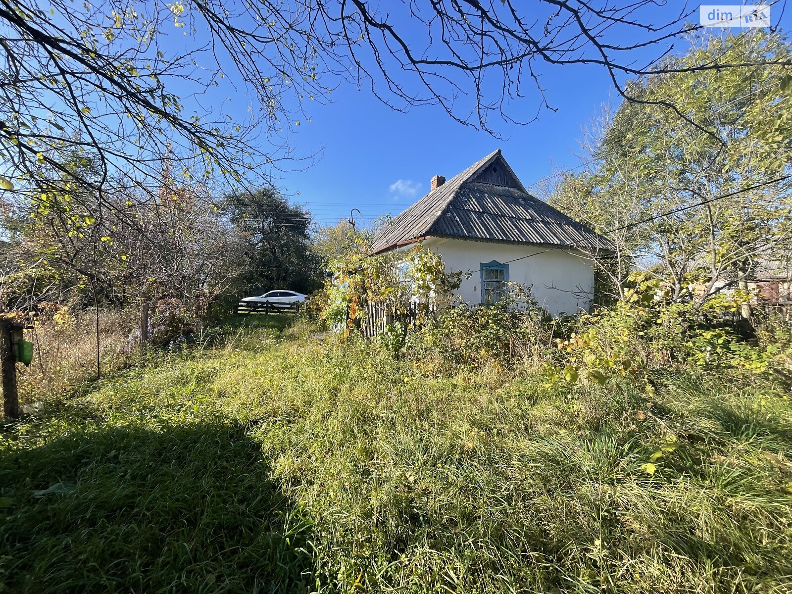 Земельный участок под жилую застройку в Юзвине, площадь 25 соток фото 1 Земельный участок под жилую застройку в Юзвине, площадь 25 соток фото 1