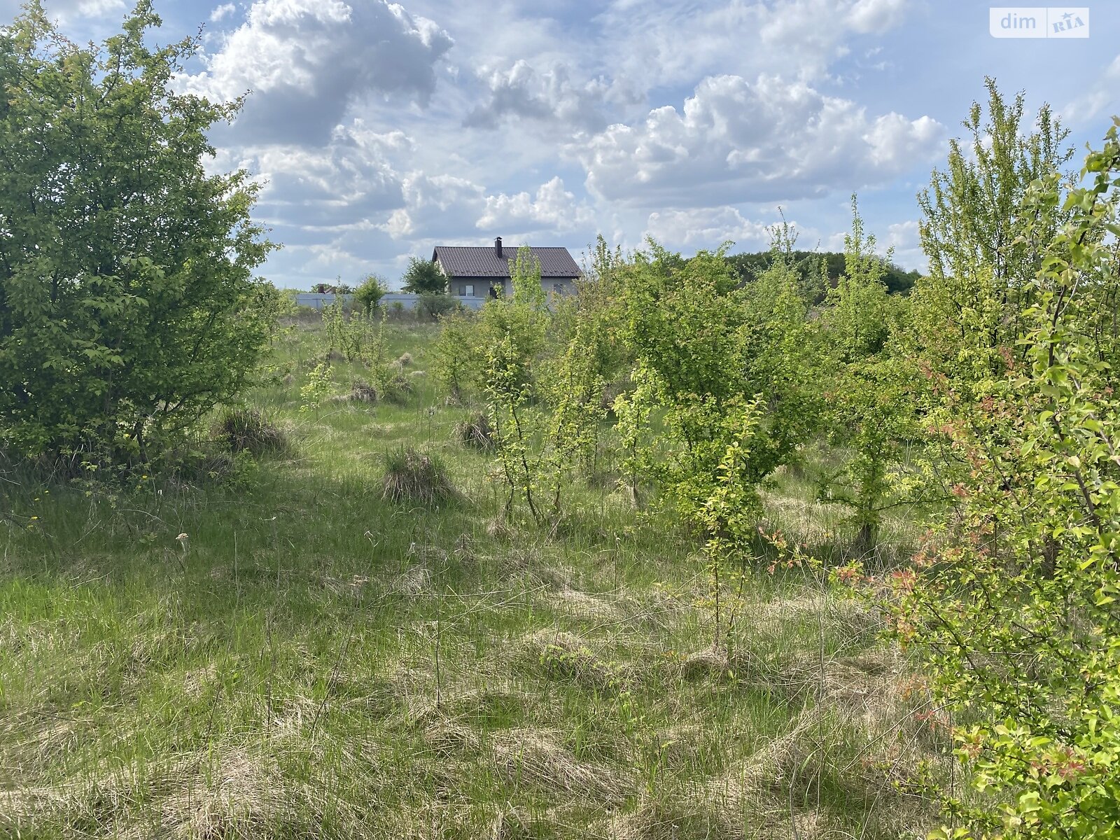 Земельна ділянка під житлову забудову в Зарванцях, площа 10 соток фото 1 Земельна ділянка під житлову забудову в Зарванцях, площа 10 соток фото 1