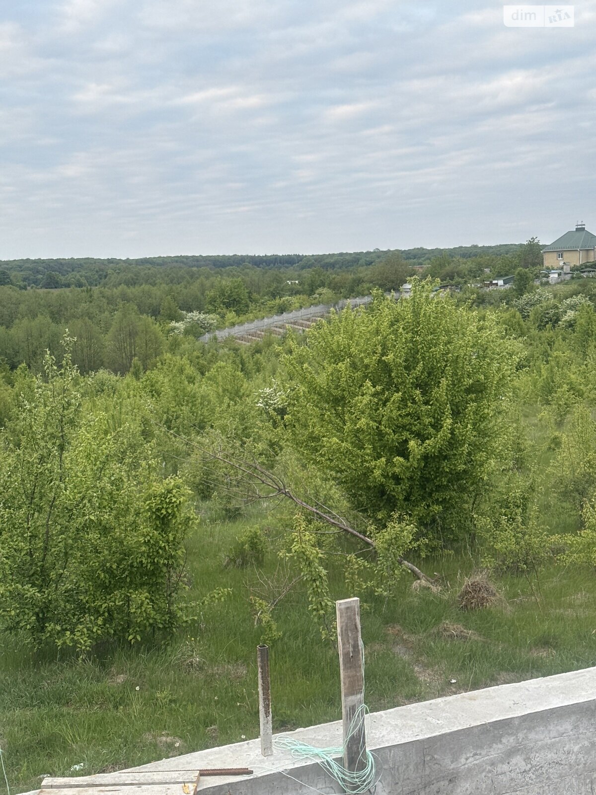 Земельна ділянка під житлову забудову в Зарванцях, площа 10 соток фото 1 Земельна ділянка під житлову забудову в Зарванцях, площа 10 соток фото 1