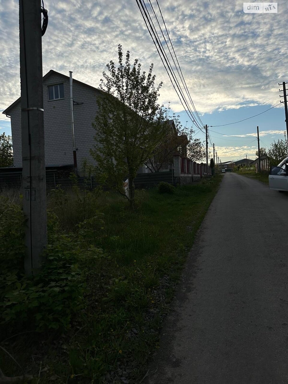 Земельный участок под жилую застройку в Зарванцах, площадь 12 соток фото 1 Земельный участок под жилую застройку в Зарванцах, площадь 12 соток фото 1