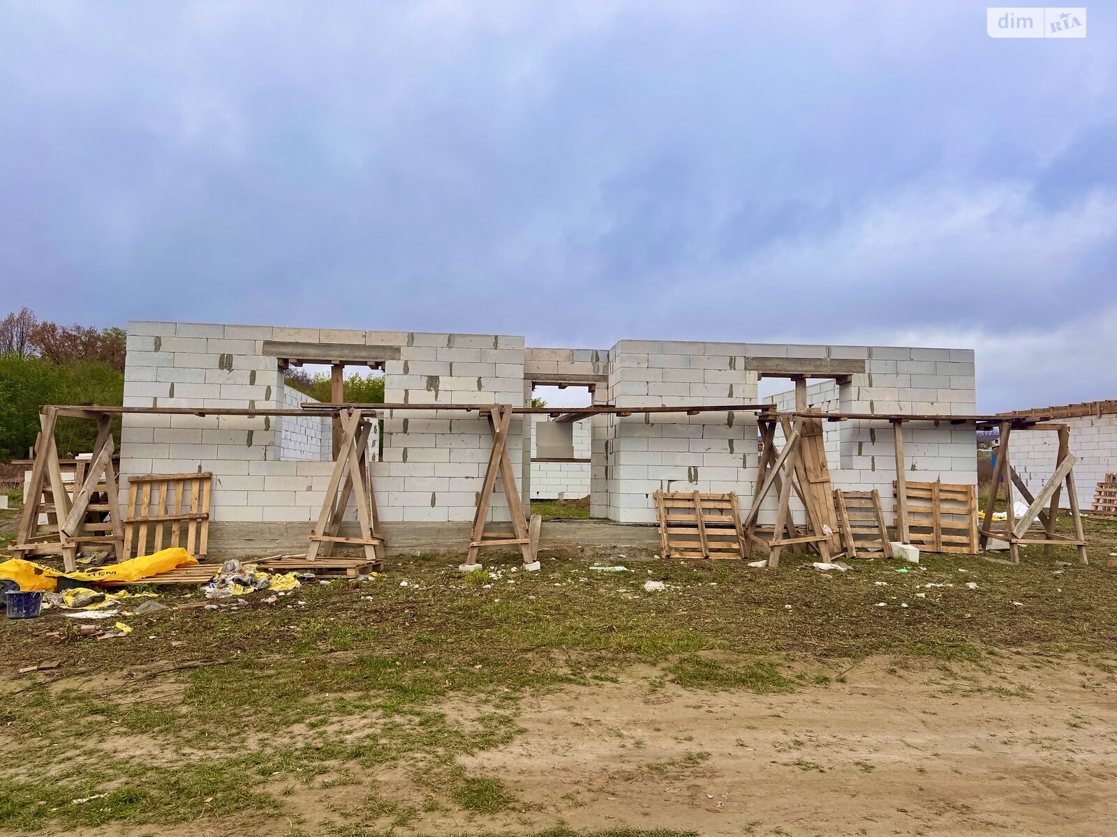 Земельный участок под жилую застройку в Зарванцах, площадь 45 соток фото 1