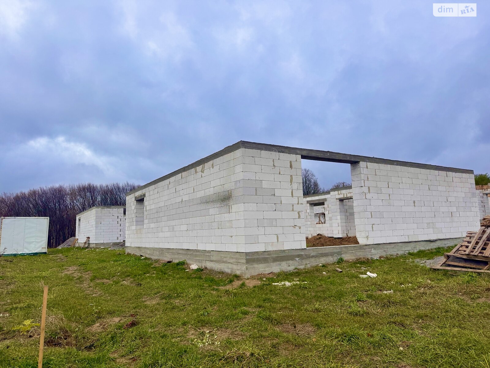 Земельный участок под жилую застройку в Зарванцах, площадь 45 соток фото 1