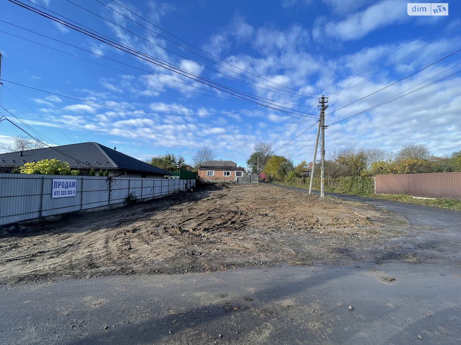 Земельный участок под жилую застройку в Зарванцах, площадь 6 соток фото 1 Земельный участок под жилую застройку в Зарванцах, площадь 6 соток фото 1