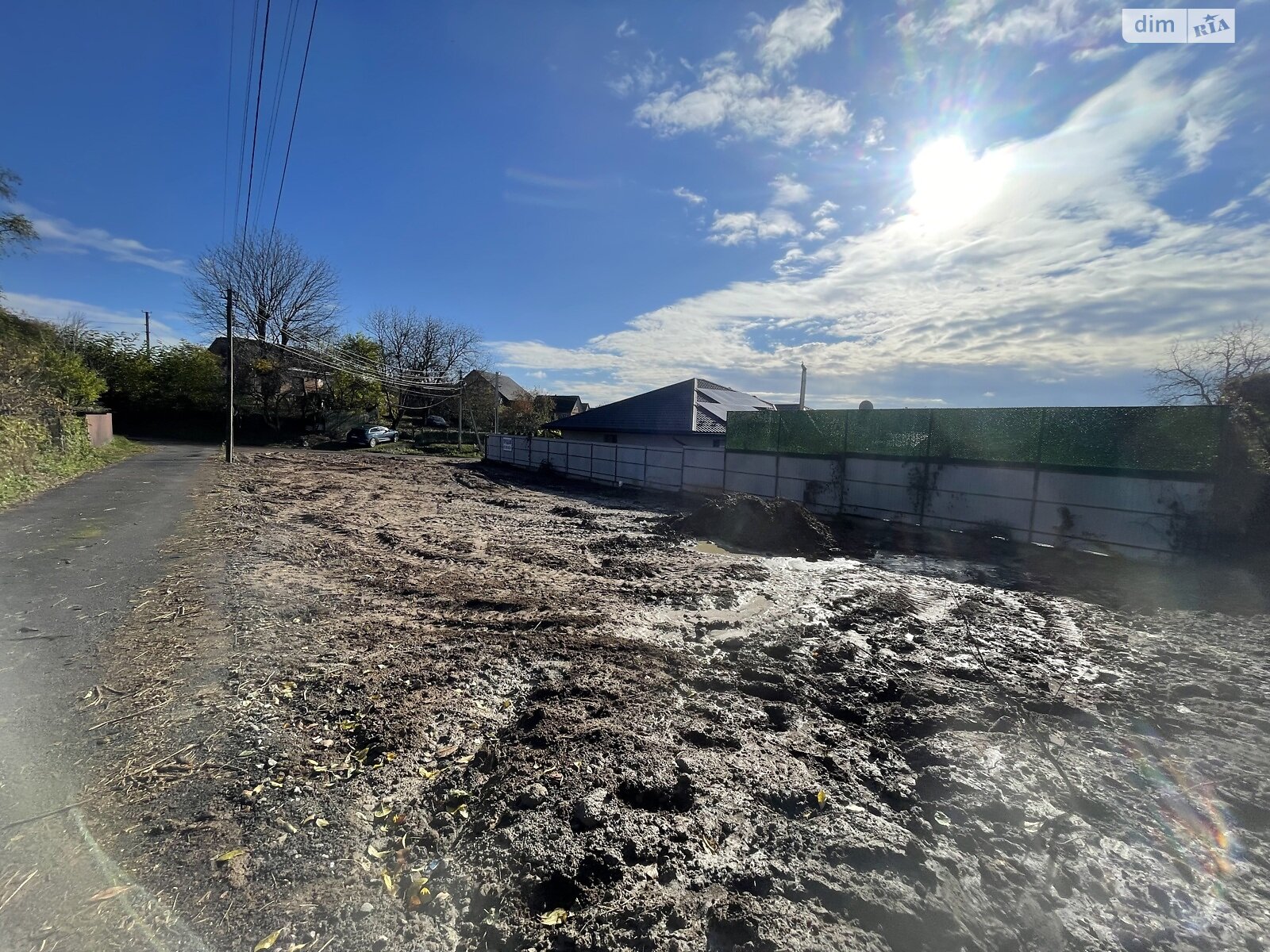 Земельный участок под жилую застройку в Зарванцах, площадь 6 соток фото 1 Земельный участок под жилую застройку в Зарванцах, площадь 6 соток фото 1