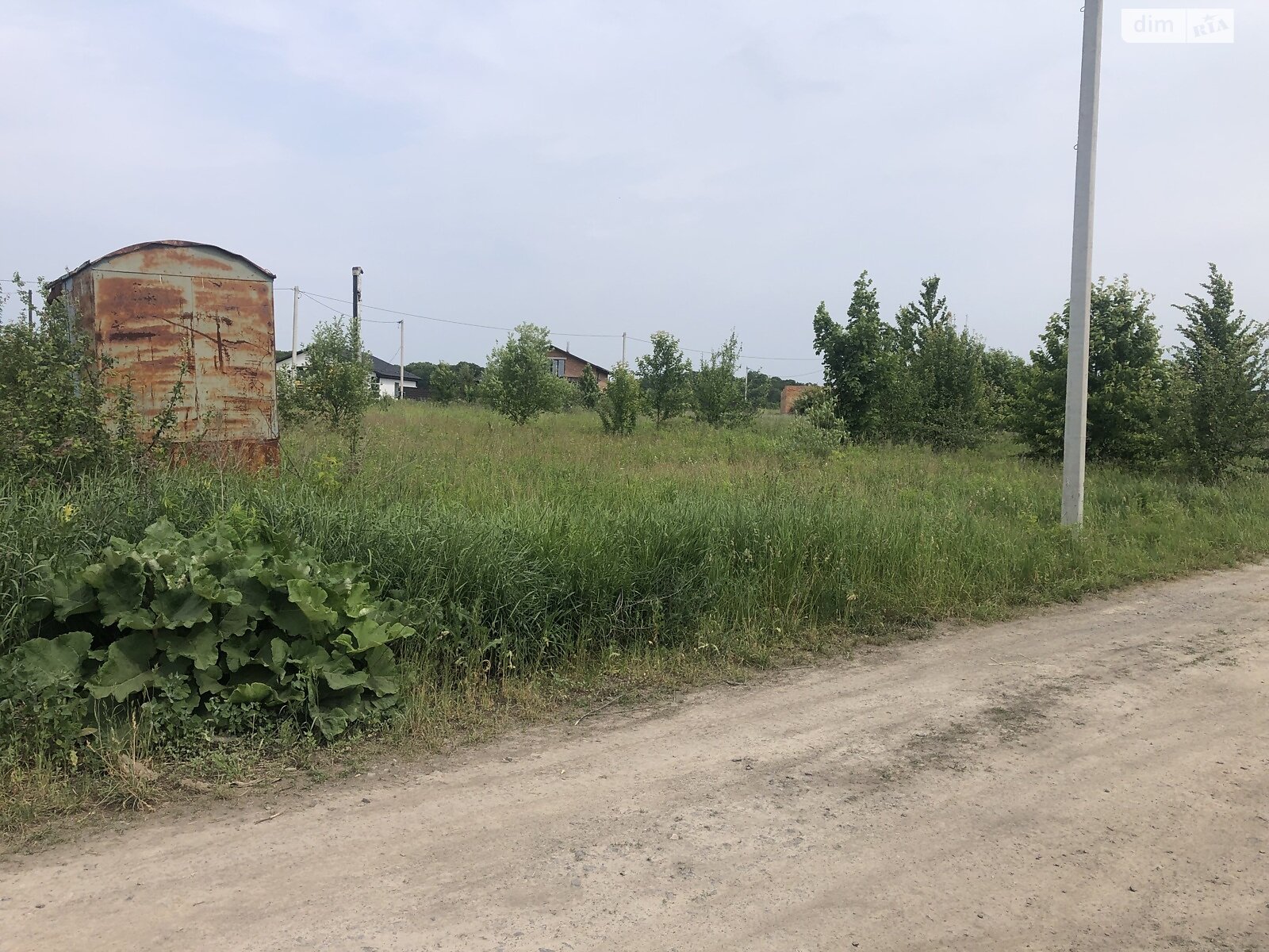 Земельна ділянка під житлову забудову в Якушинцях, площа 15 соток фото 1 Земельна ділянка під житлову забудову в Якушинцях, площа 15 соток фото 1