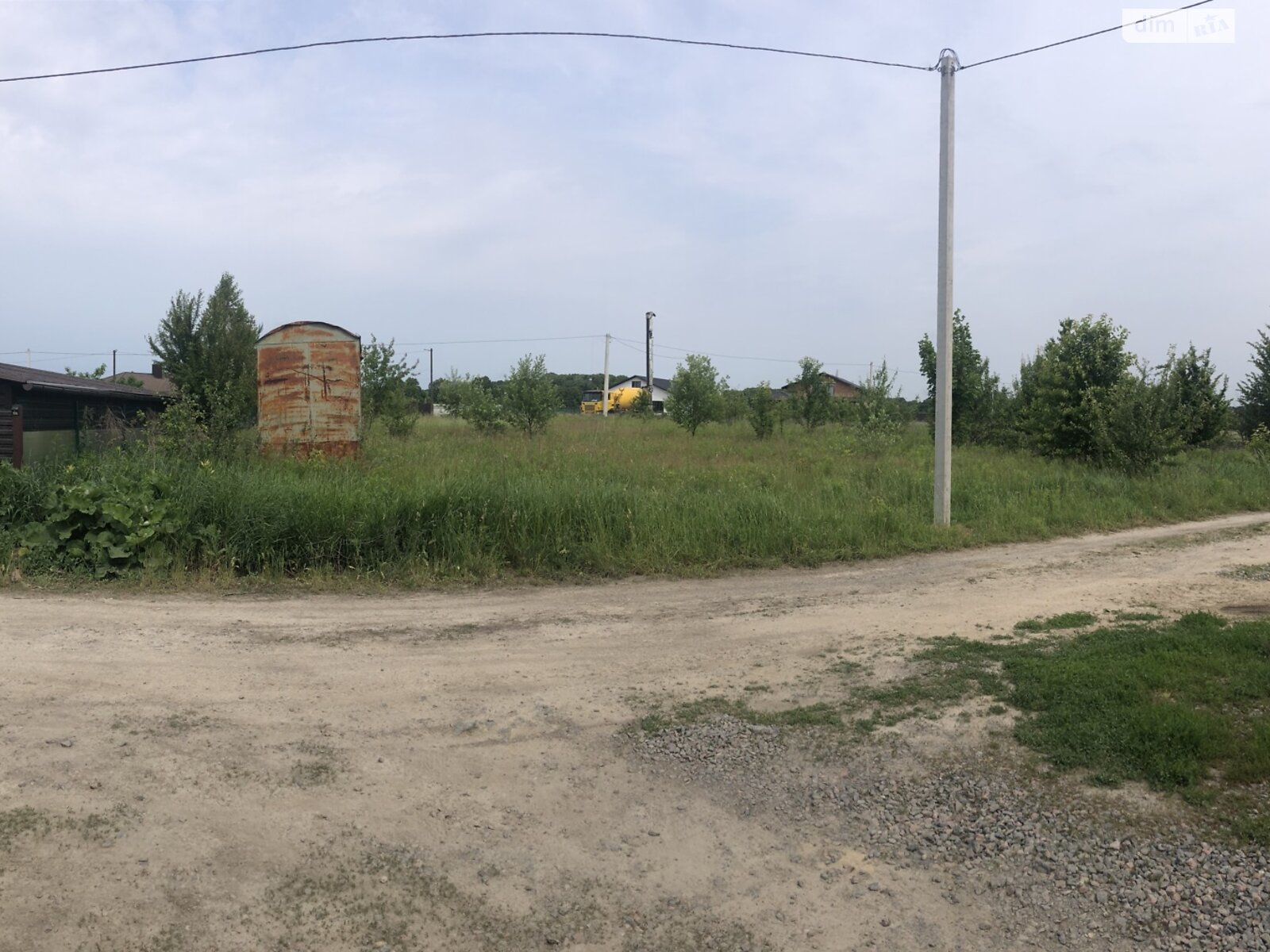 Земельна ділянка під житлову забудову в Якушинцях, площа 15 соток фото 1 Земельна ділянка під житлову забудову в Якушинцях, площа 15 соток фото 1