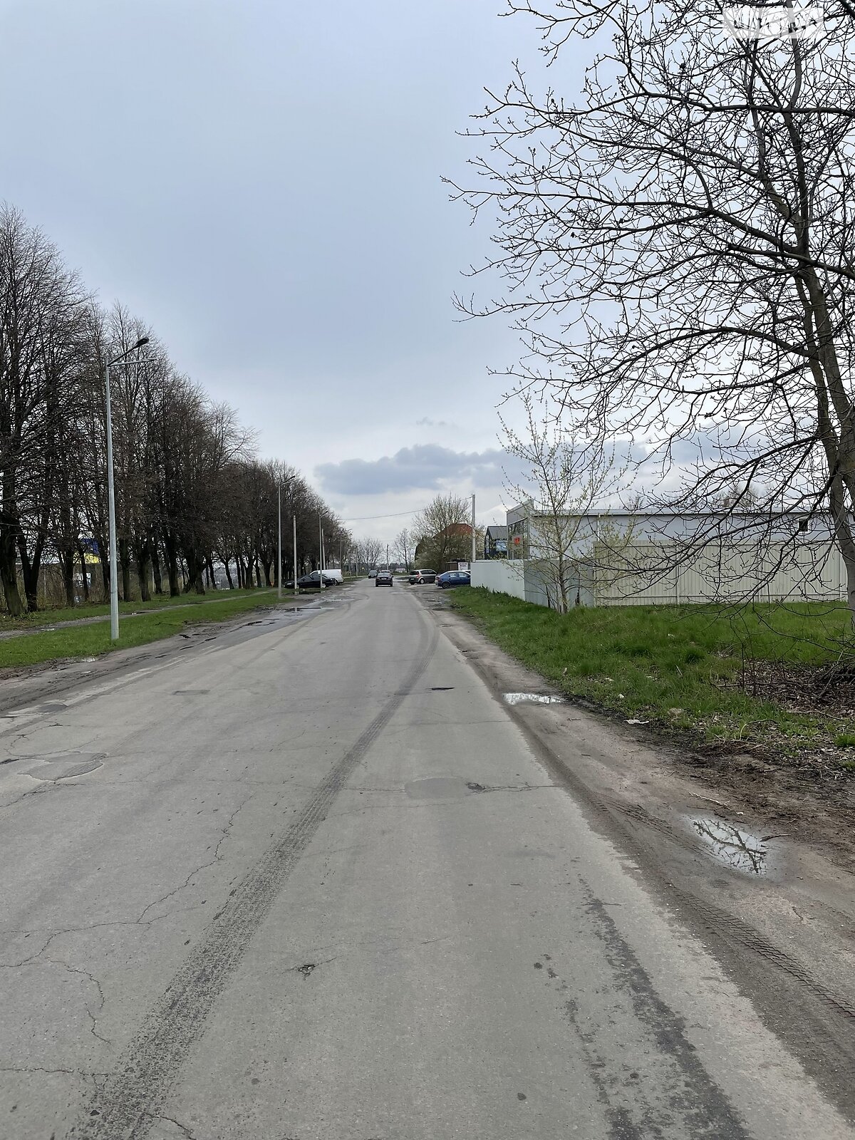 Земельный участок под жилую застройку в Зарванцах, площадь 200 соток фото 1 Земельный участок под жилую застройку в Зарванцах, площадь 200 соток фото 1