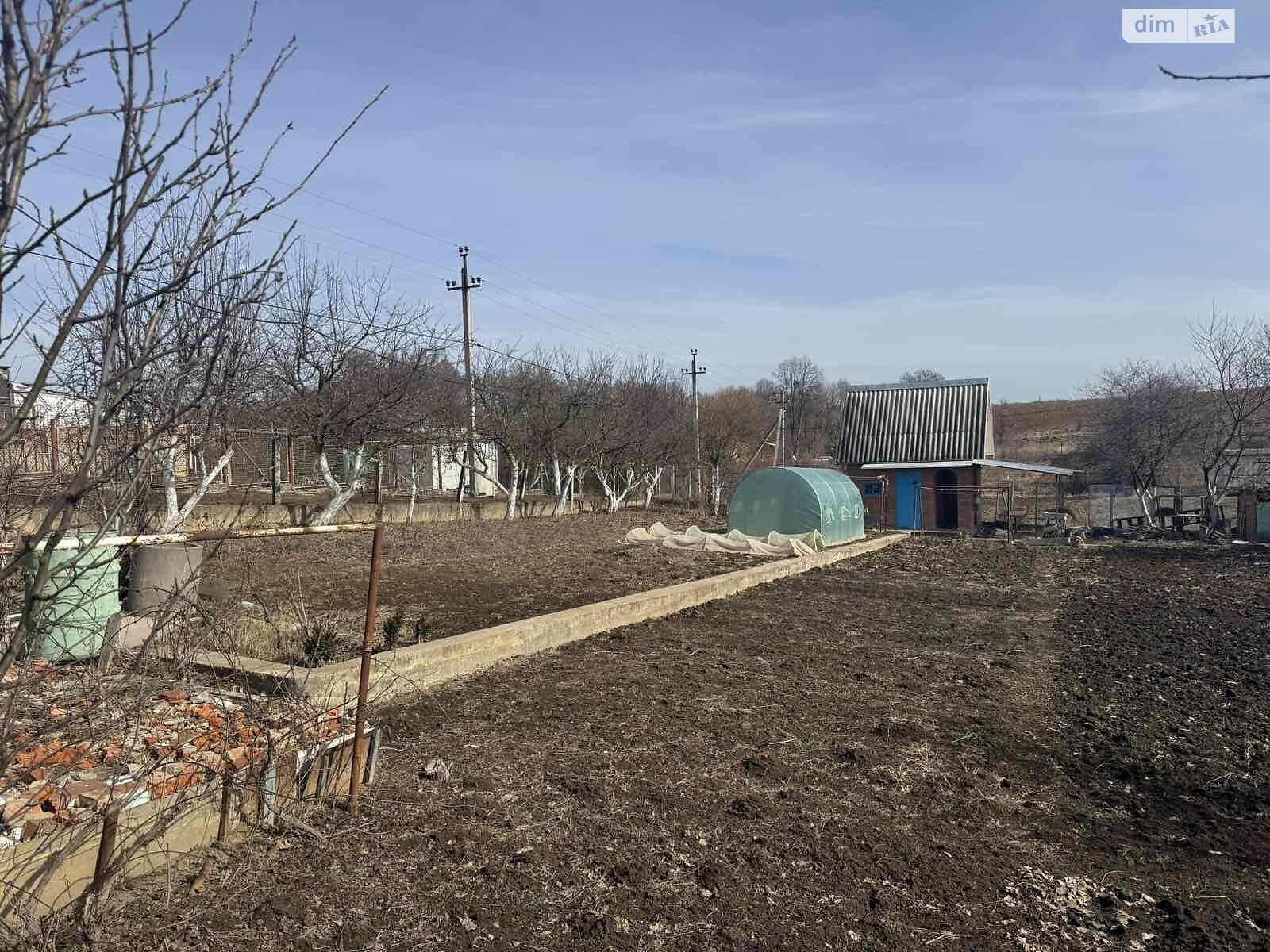Земельна ділянка під житлову забудову в Зарванцях, площа 6 соток фото 1 Земельна ділянка під житлову забудову в Зарванцях, площа 6 соток фото 1