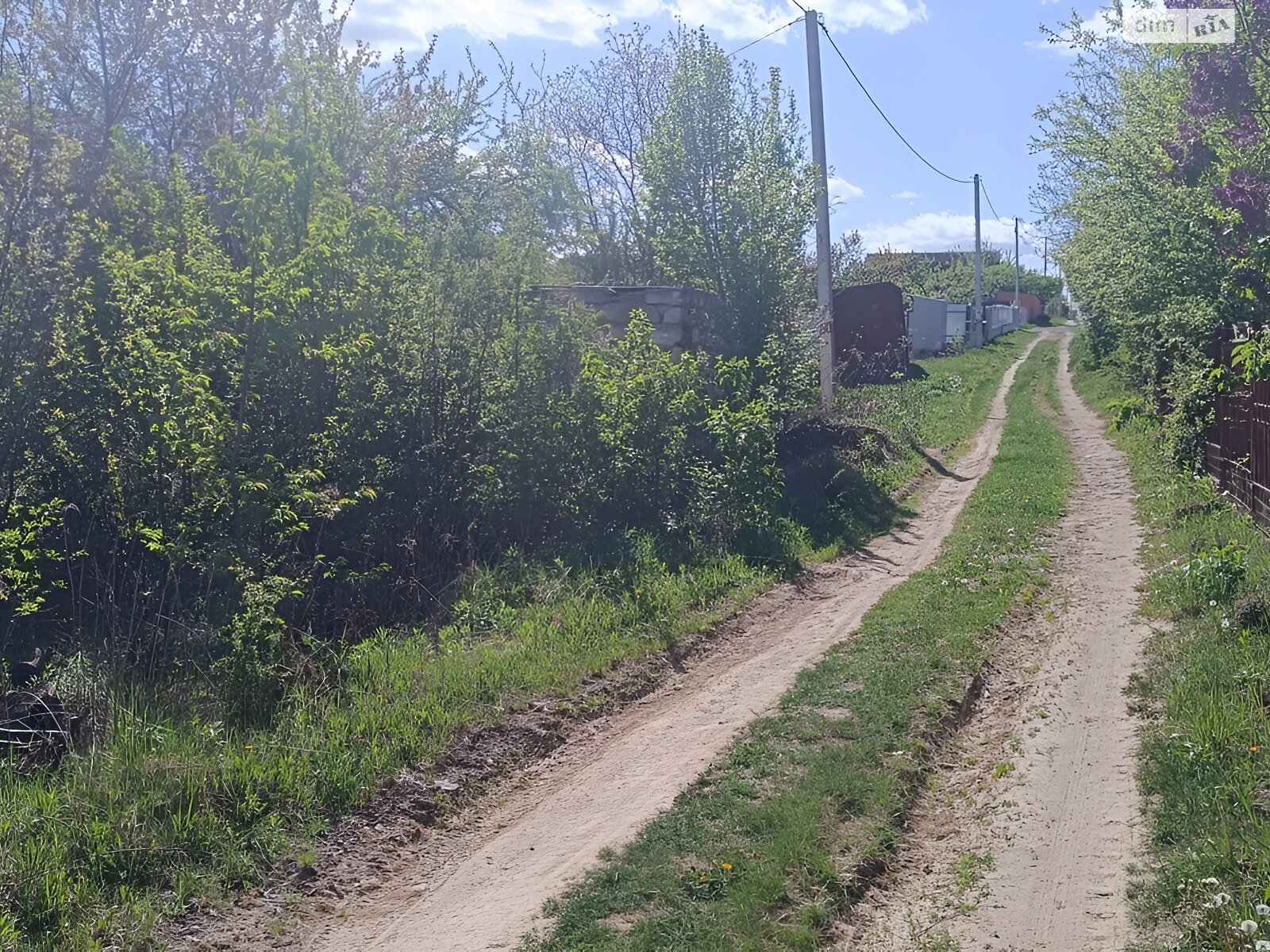 Земельный участок под жилую застройку в Зарванцах, площадь 6.4 сотки фото 1 Земельный участок под жилую застройку в Зарванцах, площадь 6.4 сотки фото 1