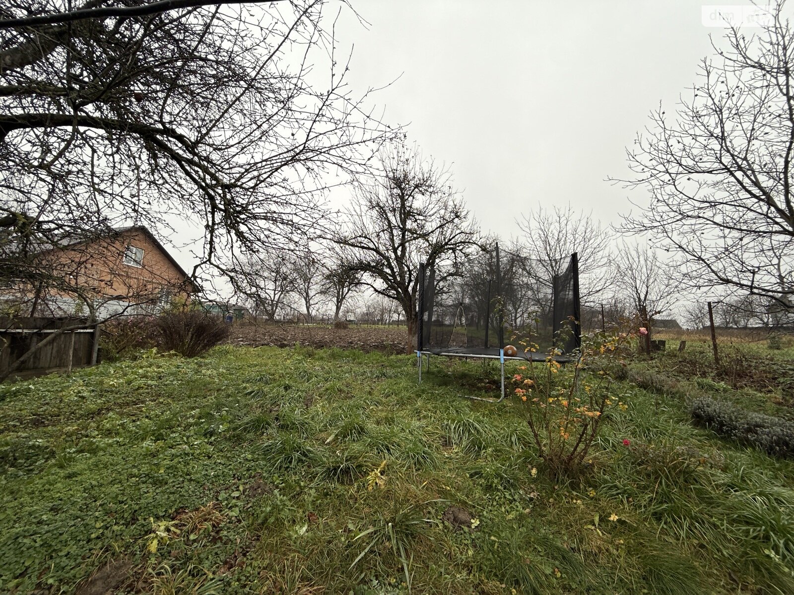 Земельный участок под жилую застройку в Зарванцах, площадь 23 сотки фото 1 Земельный участок под жилую застройку в Зарванцах, площадь 23 сотки фото 1