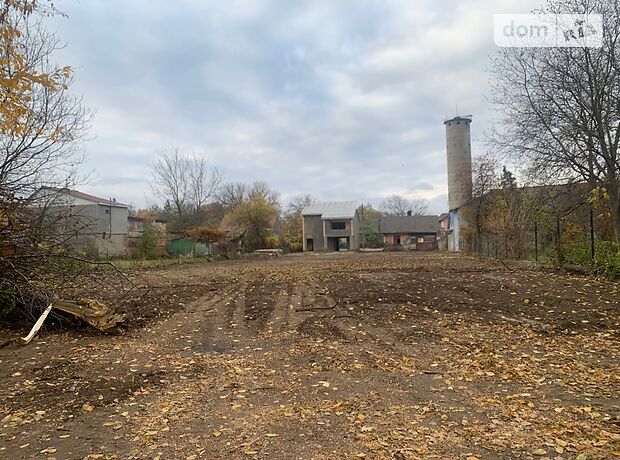 Земля коммерческого назначения в Черновцах, район Аэропорт, площадь 18 соток фото 1 Земля коммерческого назначения в Черновцах, район Аэропорт, площадь 18 соток фото 1