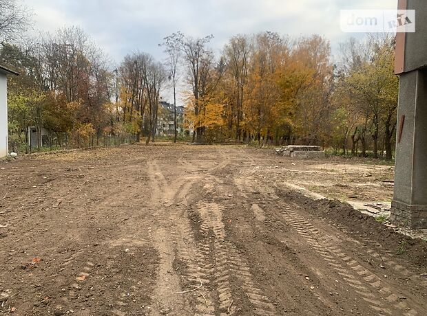 Земля коммерческого назначения в Черновцах, район Аэропорт, площадь 18 соток фото 1 Земля коммерческого назначения в Черновцах, район Аэропорт, площадь 18 соток фото 1