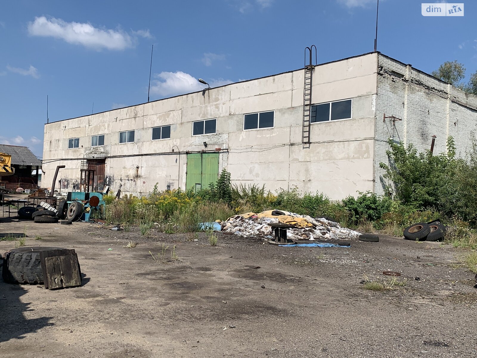 Земельна ділянка комерційного призначення в Дублянах, площа 100 соток фото 1 Земельна ділянка комерційного призначення в Дублянах, площа 100 соток фото 1