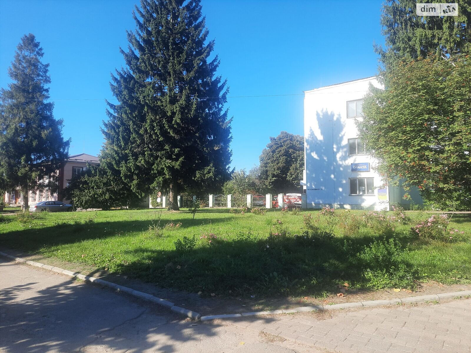 Земельный участок коммерческого назначения в Гоще, площадь 0.0913 Га фото 1 Земельный участок коммерческого назначения в Гоще, площадь 0.0913 Га фото 1