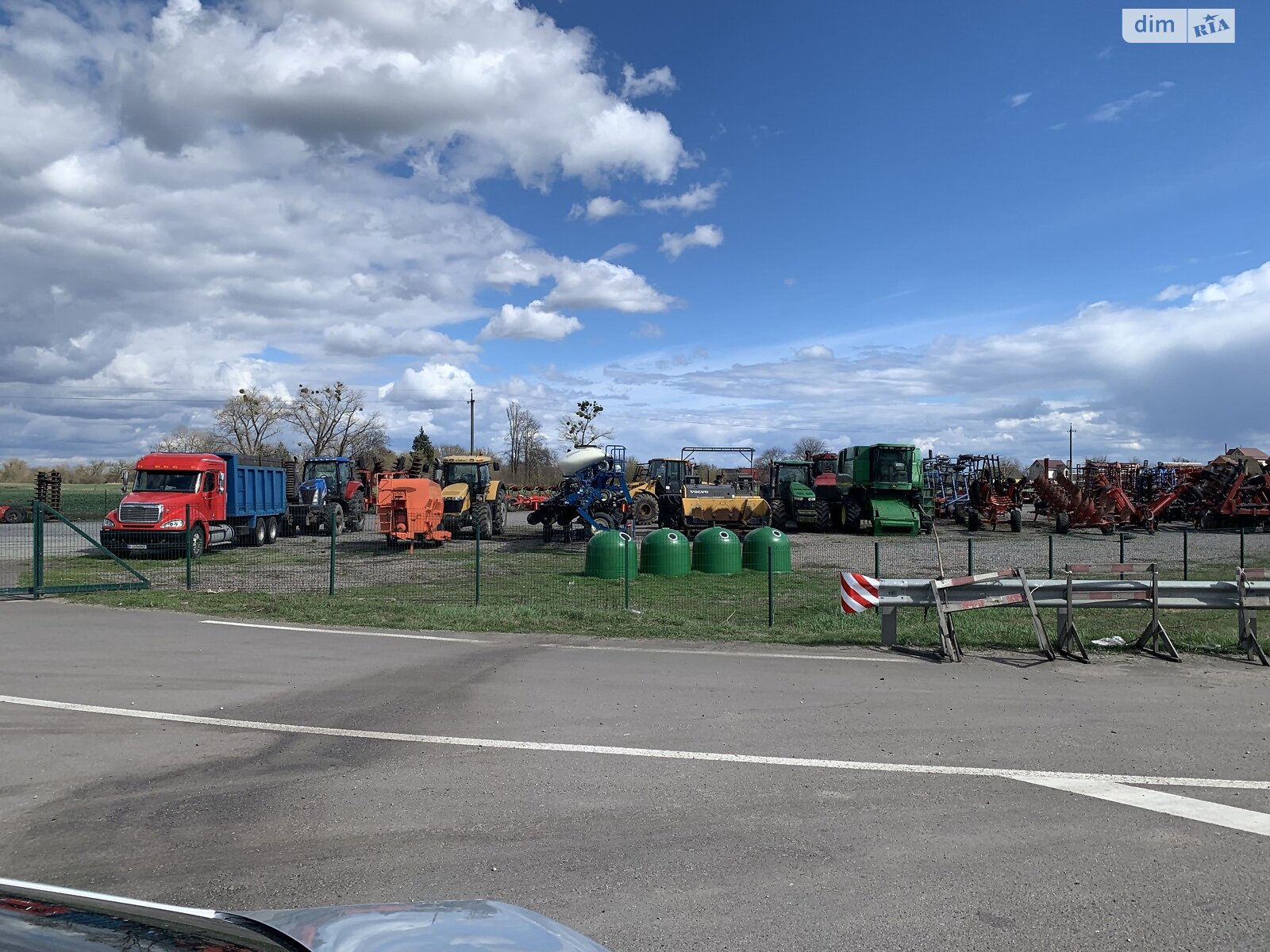 Земельна ділянка комерційного призначення в Гребінках, площа 110 соток фото 1