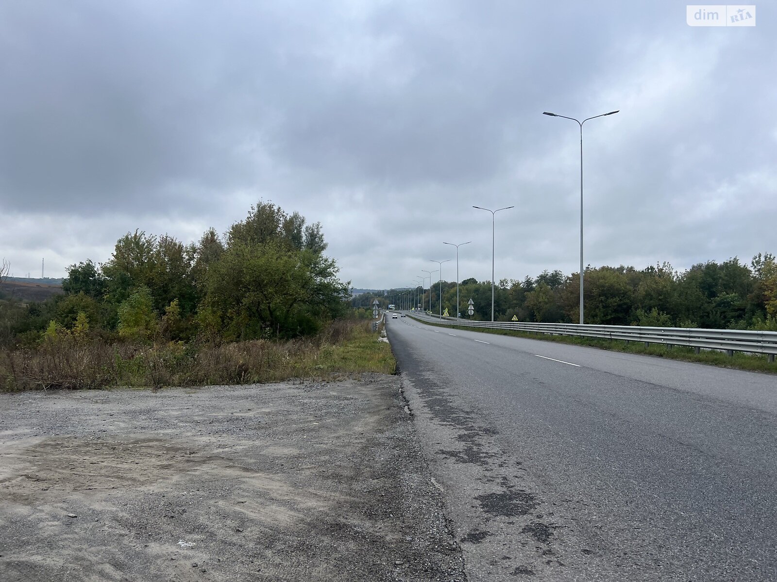 Земельна ділянка комерційного призначення в Пашківцях, площа 40 соток фото 1 Земельна ділянка комерційного призначення в Пашківцях, площа 40 соток фото 1