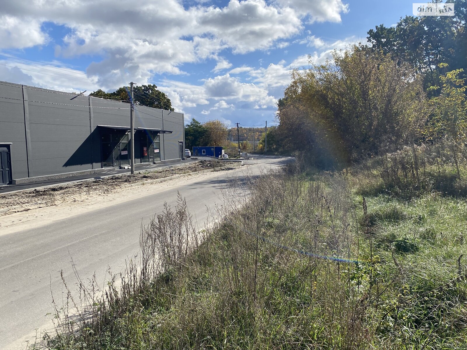 Земельный участок коммерческого назначения в Иванковичах, площадь 15 соток фото 1