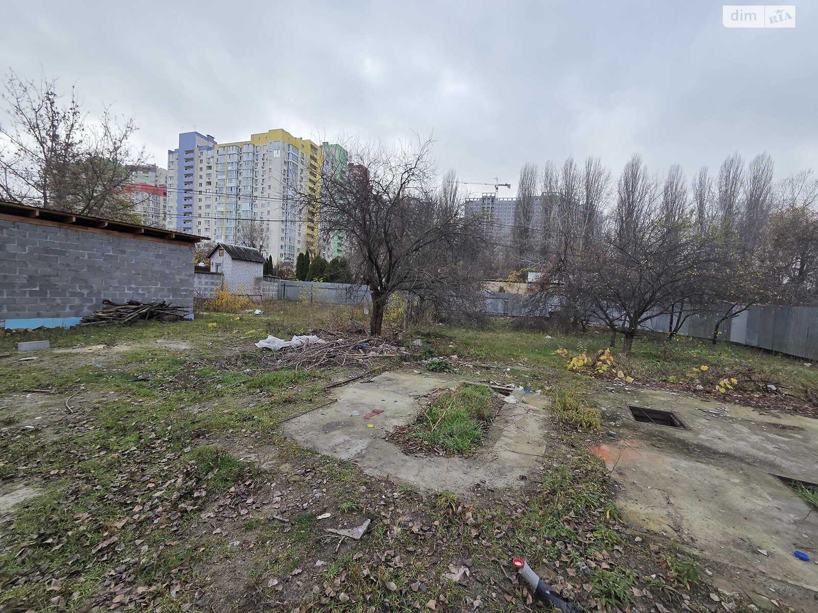 Земля комерційного призначення в Києві, район Микільська Слобідка, площа 5.89 сотки фото 1 Земля комерційного призначення в Києві, район Микільська Слобідка, площа 5.89 сотки фото 1