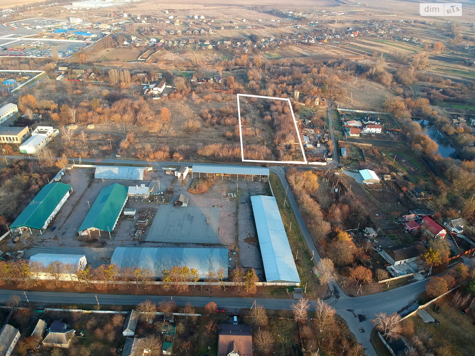 Земельна ділянка комерційного призначення в Копилові, площа 120 соток фото 1 Земельна ділянка комерційного призначення в Копилові, площа 120 соток фото 1