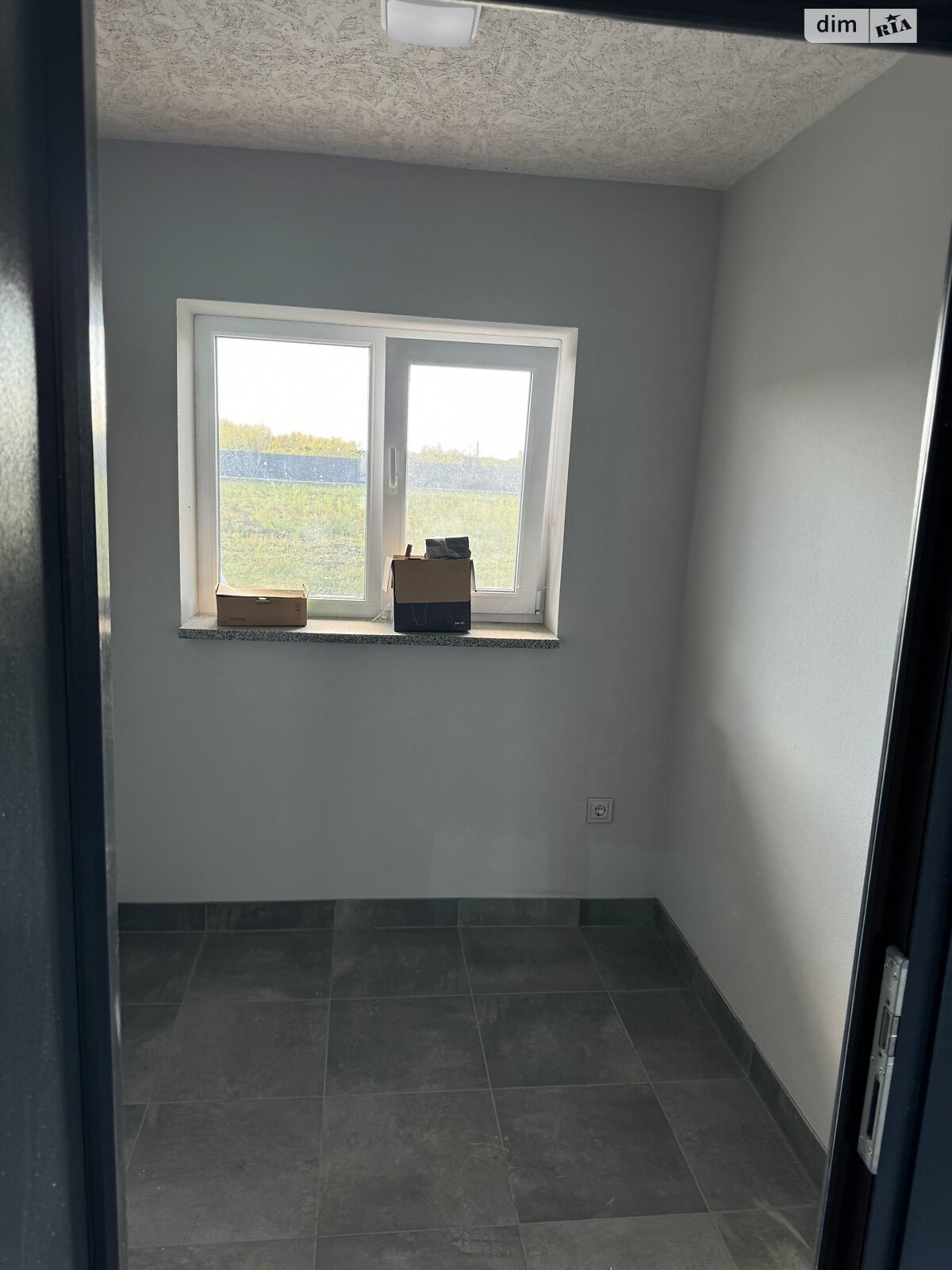 Земельный участок коммерческого назначения в Корнине, площадь 7.14 сотки фото 1 Земельный участок коммерческого назначения в Корнине, площадь 7.14 сотки фото 1