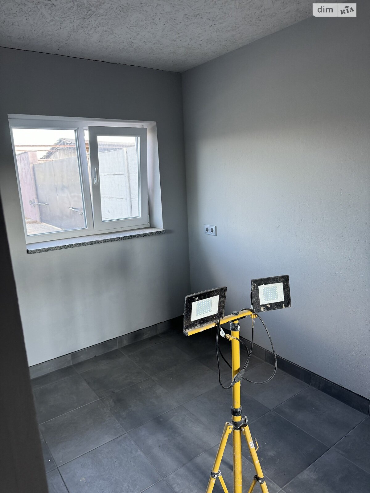 Земельный участок коммерческого назначения в Корнине, площадь 7.14 сотки фото 1 Земельный участок коммерческого назначения в Корнине, площадь 7.14 сотки фото 1