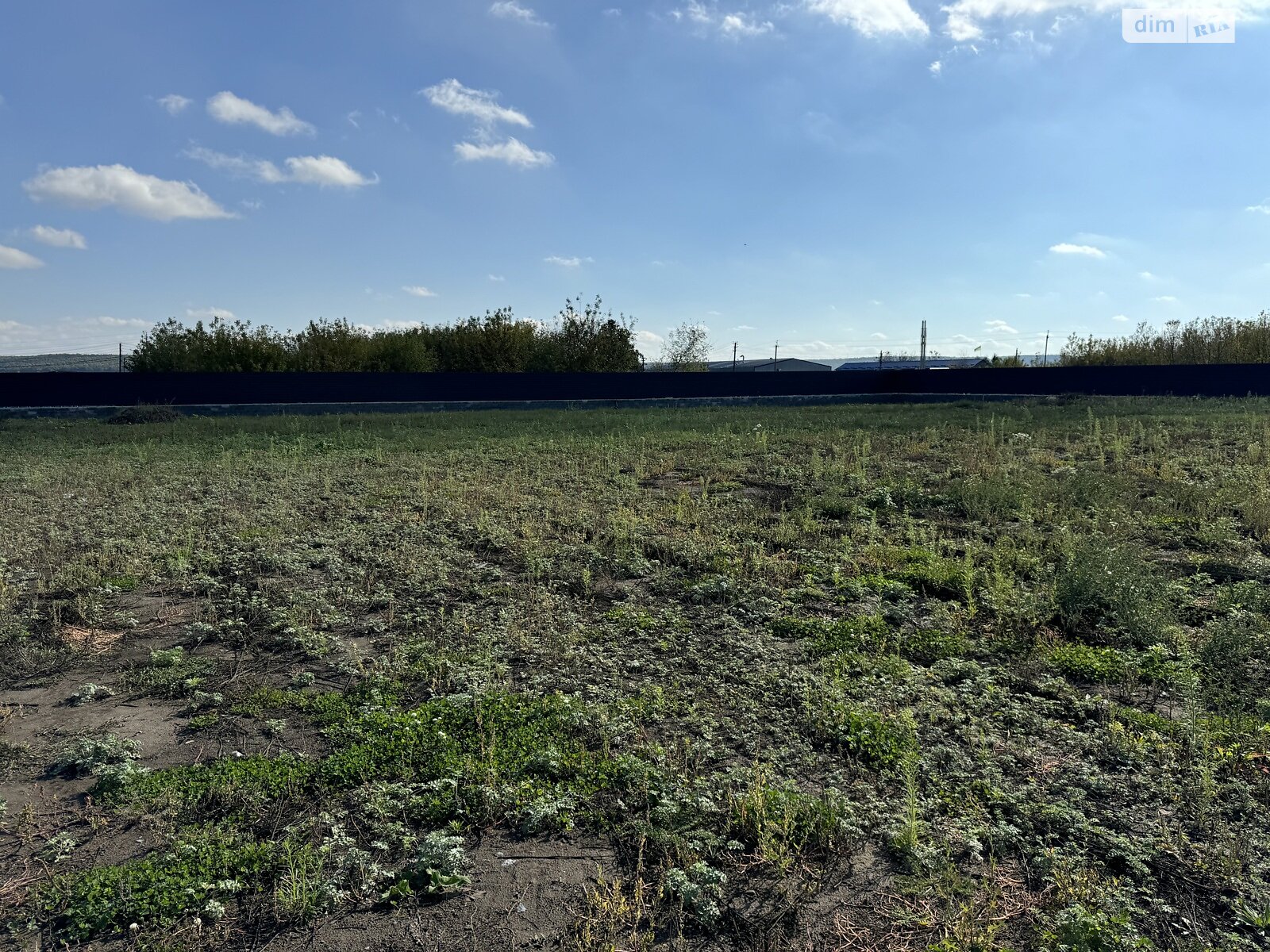 Земельный участок коммерческого назначения в Корнине, площадь 75.58 сотки фото 1