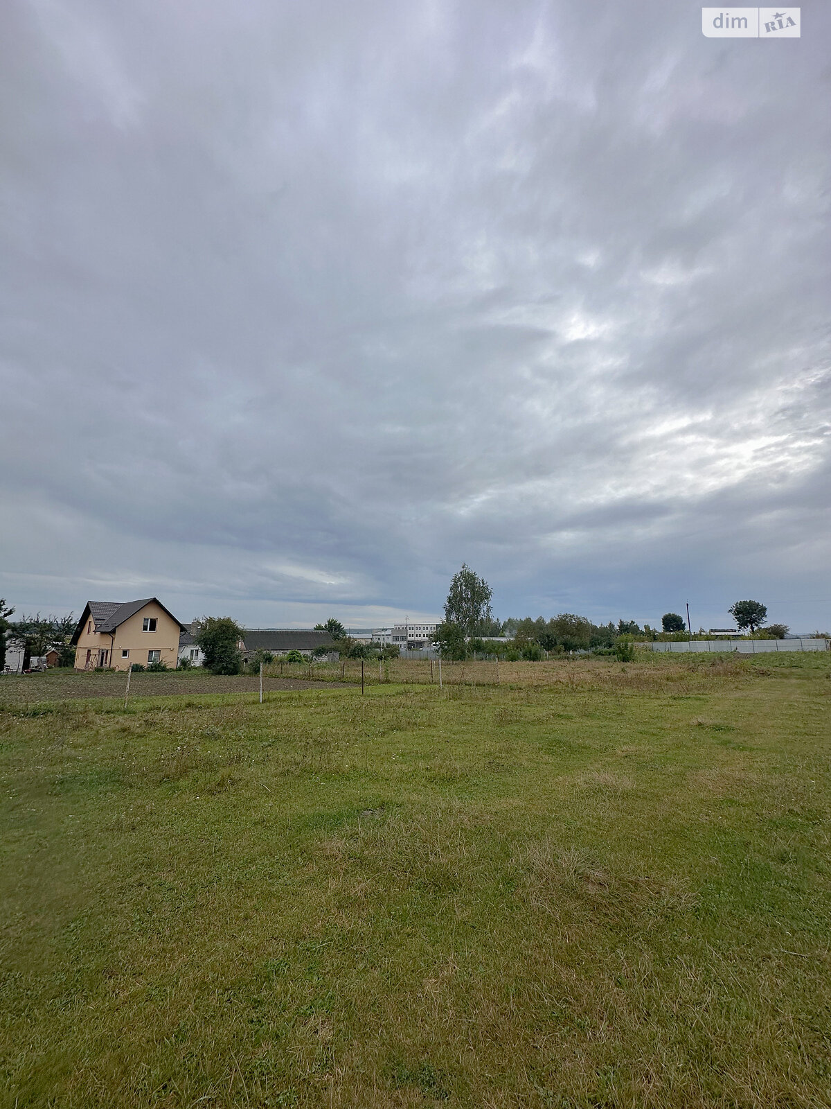 Земельный участок коммерческого назначения в Корнине, площадь 30.5 сотки фото 1