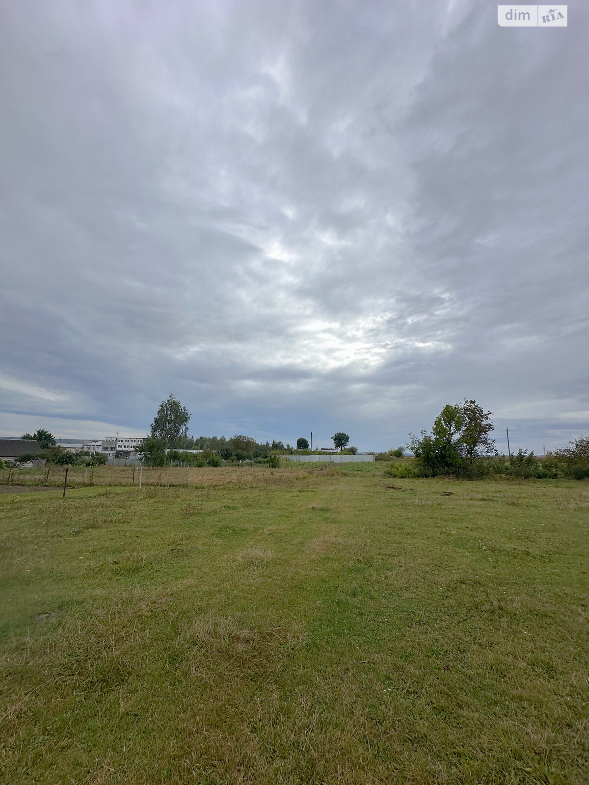 Земельный участок коммерческого назначения в Корнине, площадь 30.5 сотки фото 1