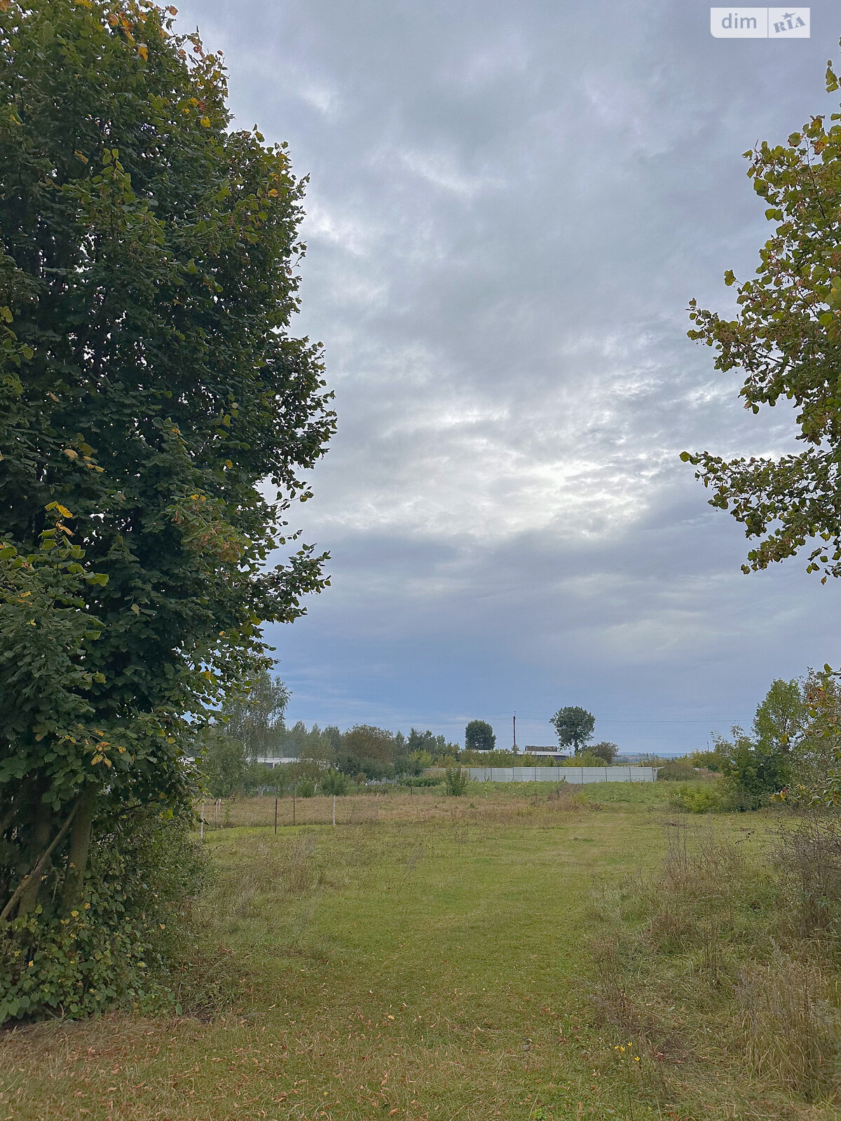 Земельный участок коммерческого назначения в Корнине, площадь 30.5 сотки фото 1