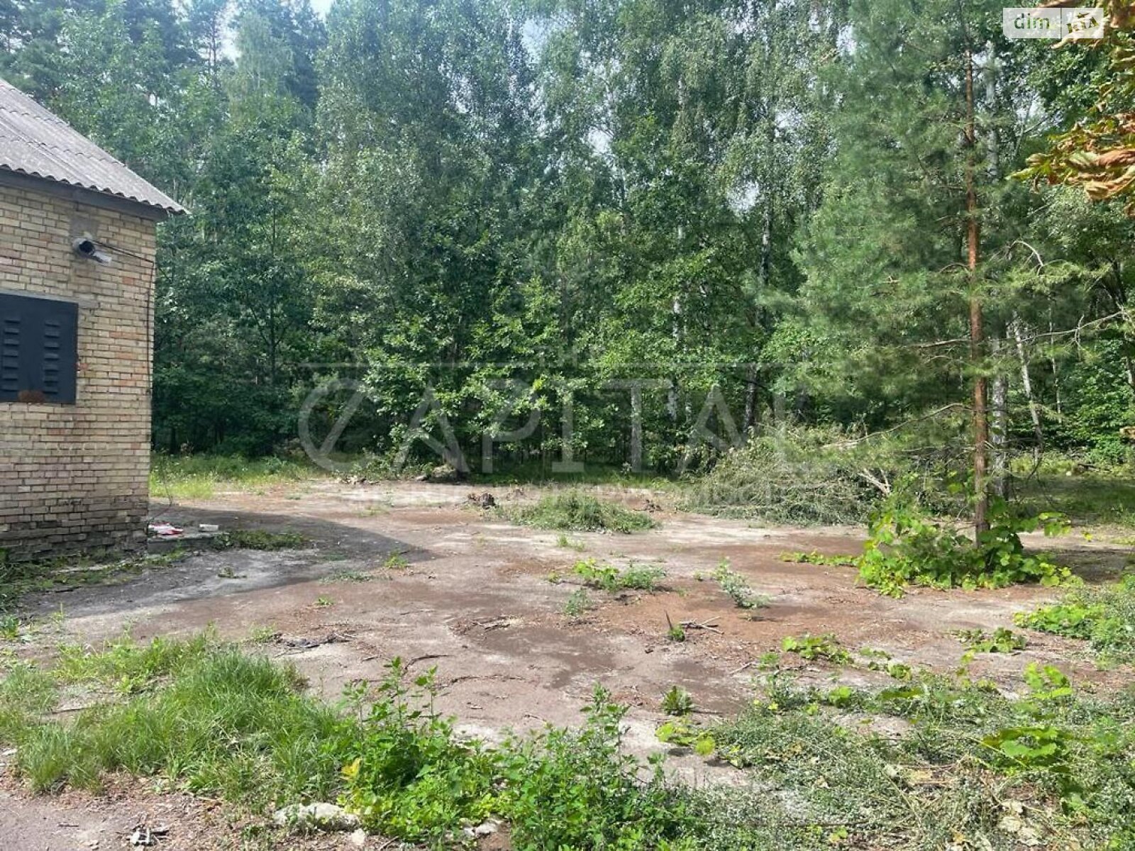 Земля комерційного призначення в Лютіжі, площа 60 соток фото 1 Земля комерційного призначення в Лютіжі, площа 60 соток фото 1