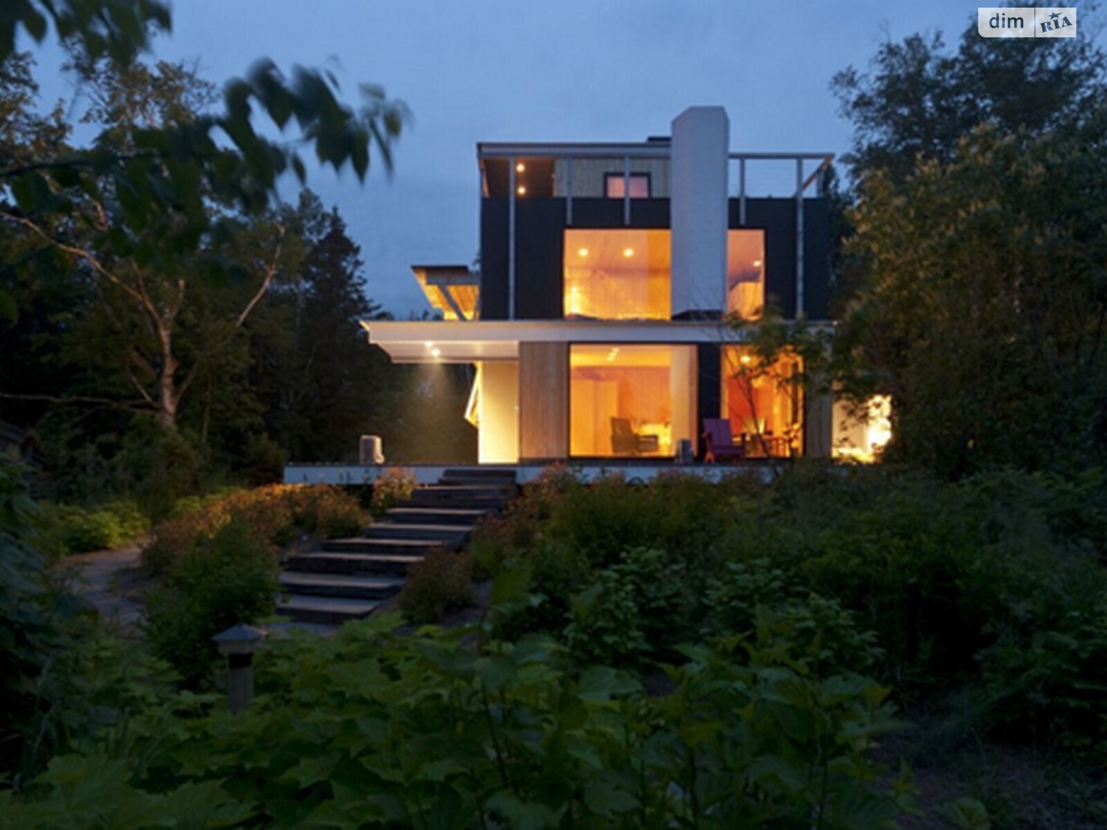 Земельна ділянка комерційного призначення в Матвіївці, площа 150 соток фото 1 Земельна ділянка комерційного призначення в Матвіївці, площа 150 соток фото 1