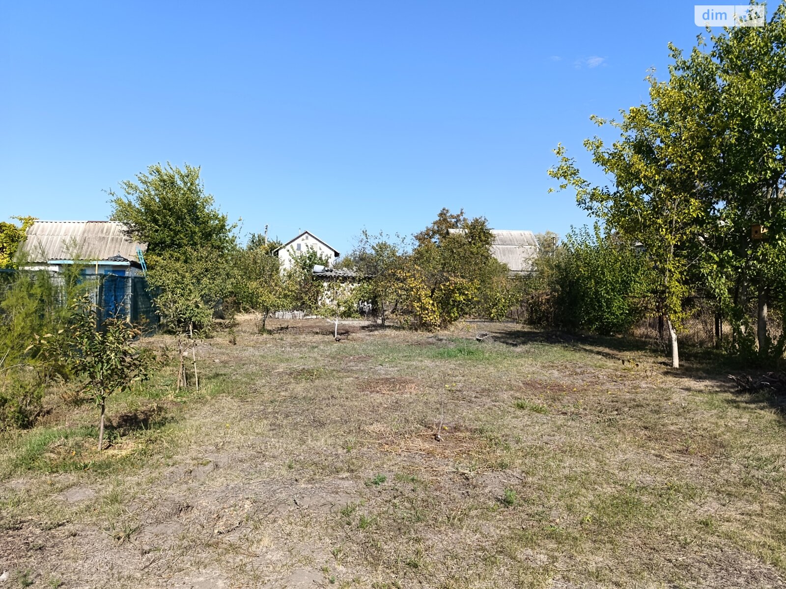 Земельный участок коммерческого назначения в Песчанке, площадь 5 соток фото 1 Земельный участок коммерческого назначения в Песчанке, площадь 5 соток фото 1